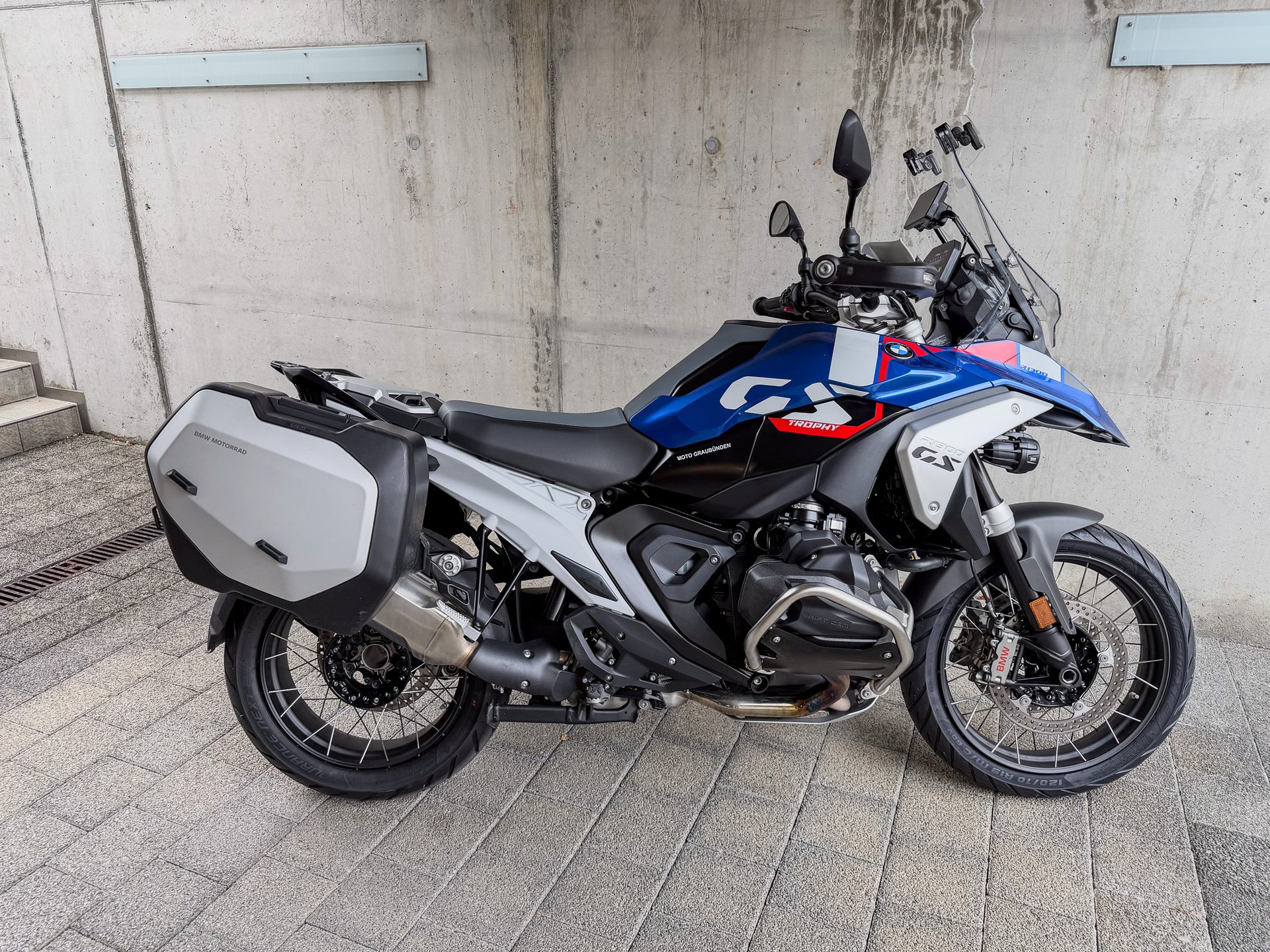 BMW R 1300 GS-image-0