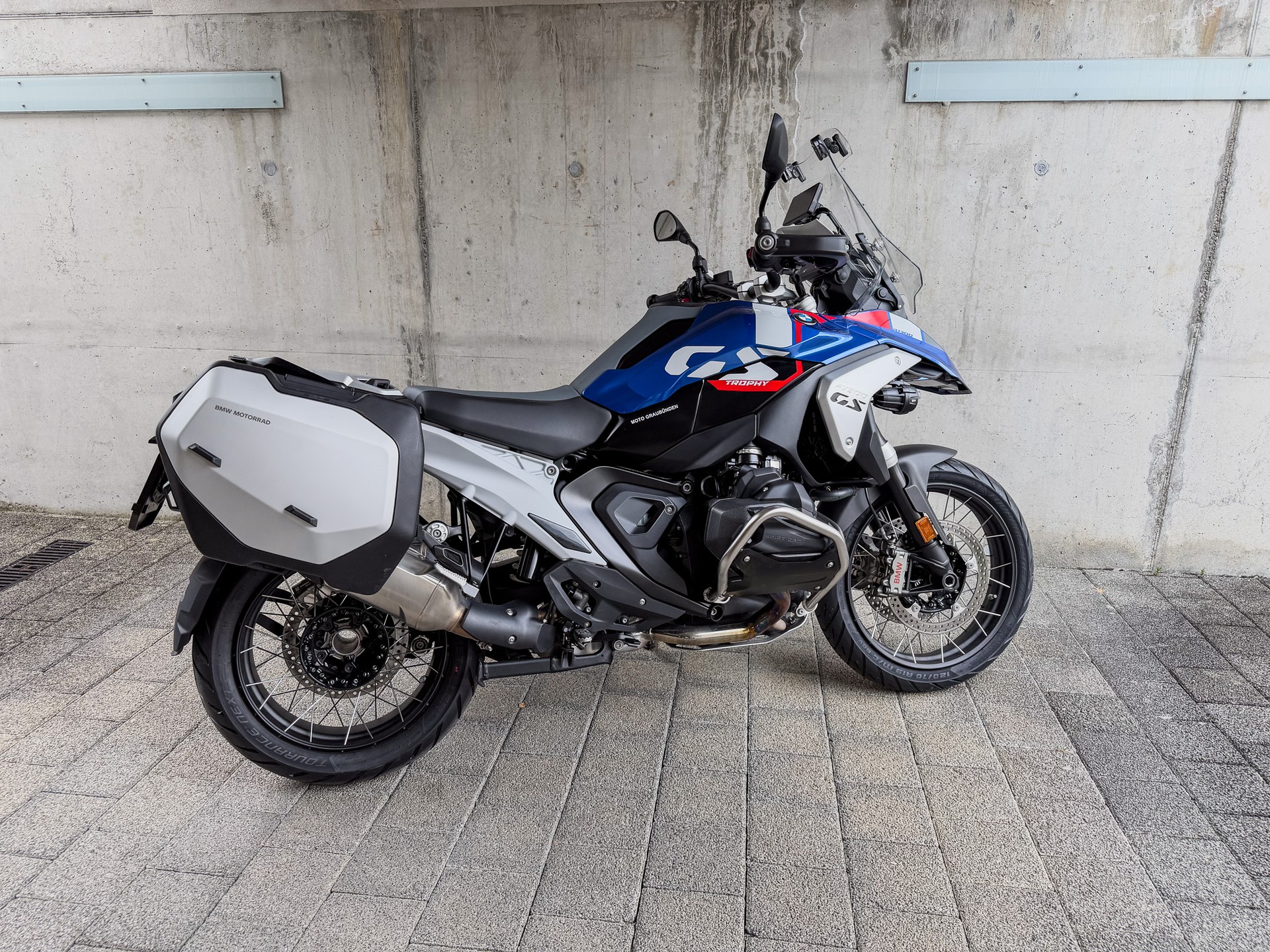 BMW R 1300 GS-image-7