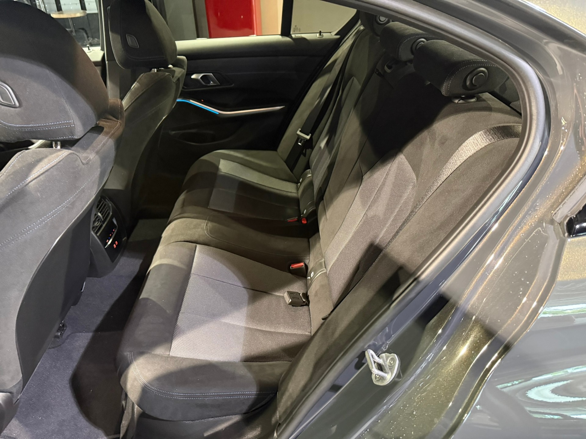 BMW M340i xDrive 48V Steptronic-image-16