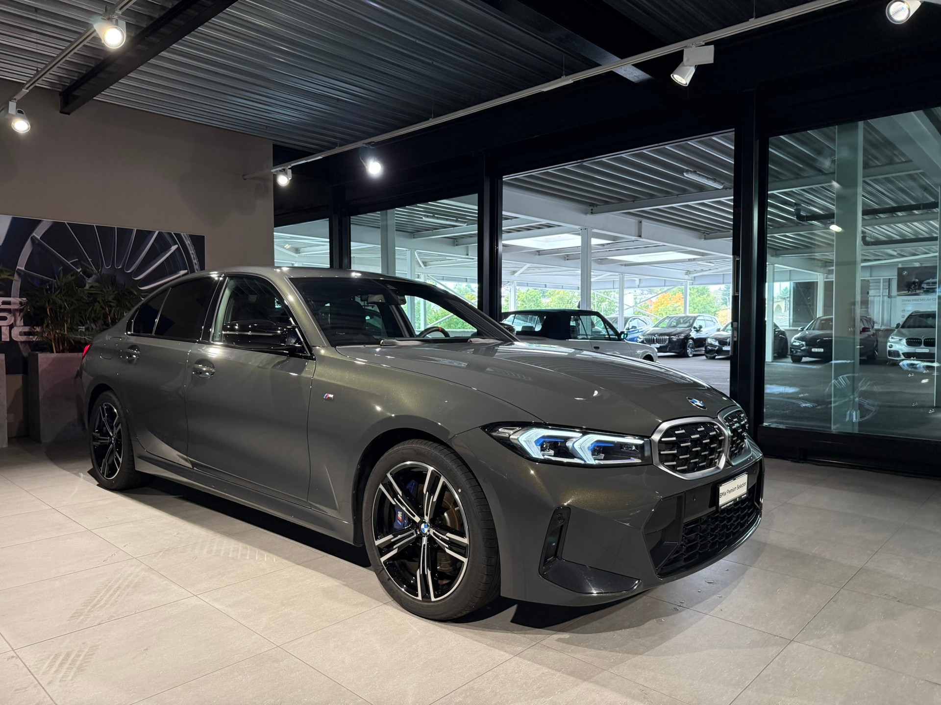 BMW M340i xDrive 48V Steptronic-showroom-element-2