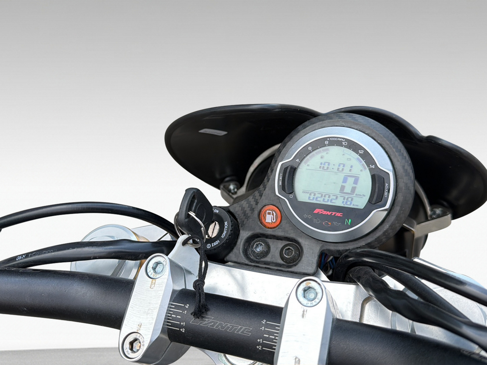 FANTIC Caballero 500 Flat Track-image-7
