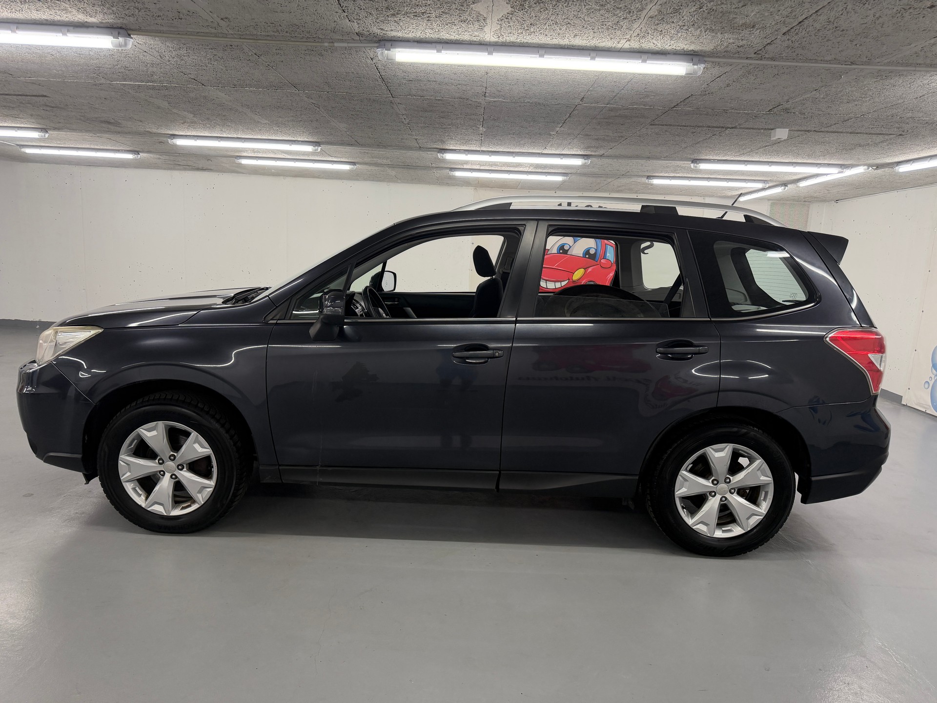 SUBARU Forester 2.0i Advantage Lineartronic-showroom-element-3
