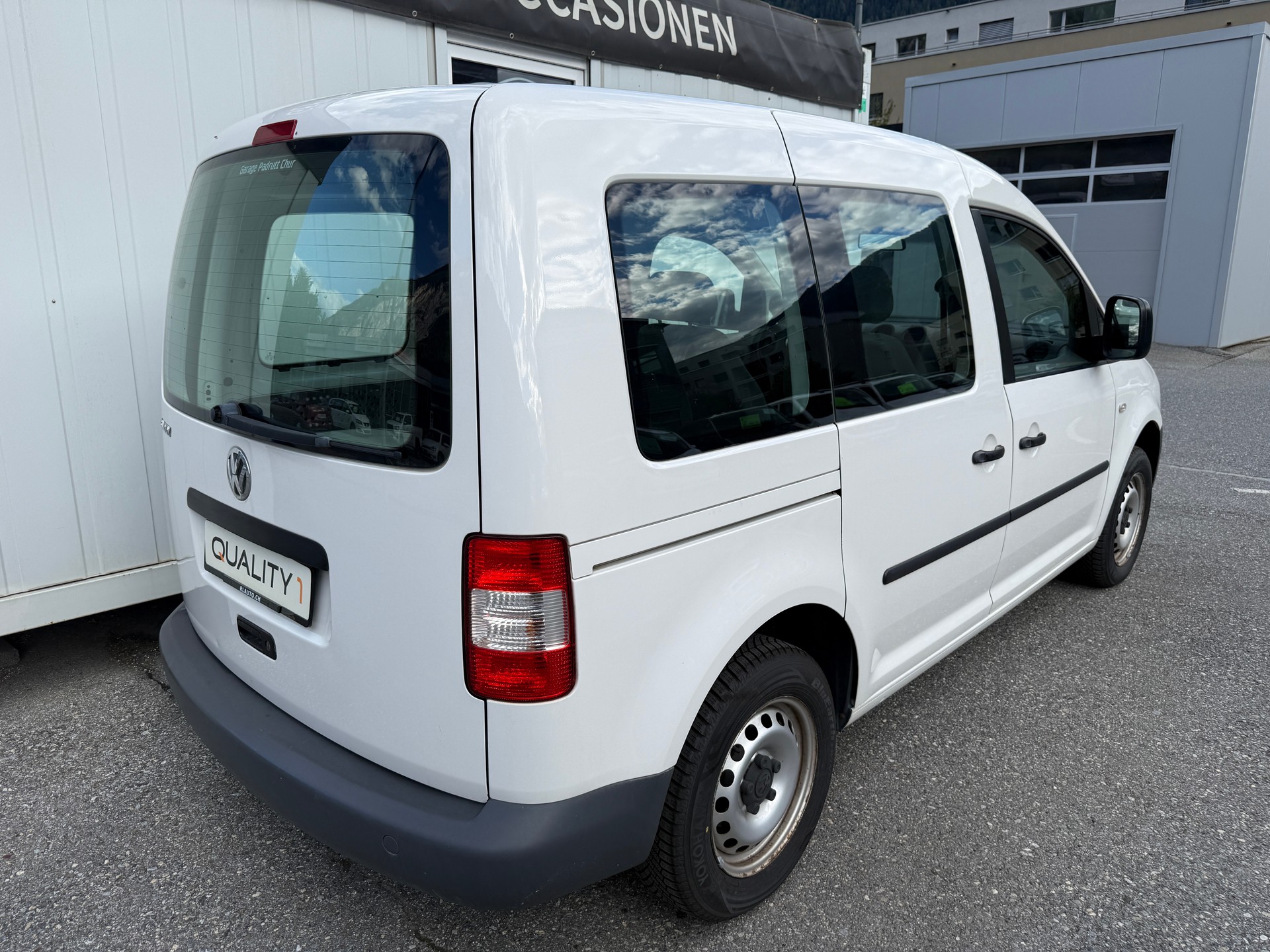 VW Caddy 1.4 *erst 92k km**Zahnriemen ersetzt**MFK frisch!*-showroom-element-3