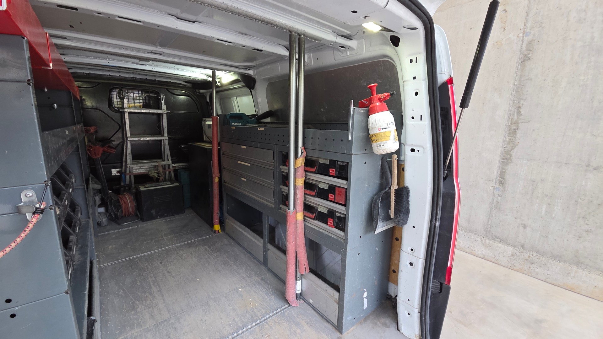 FORD TRANSIT CUSTOM-image-5