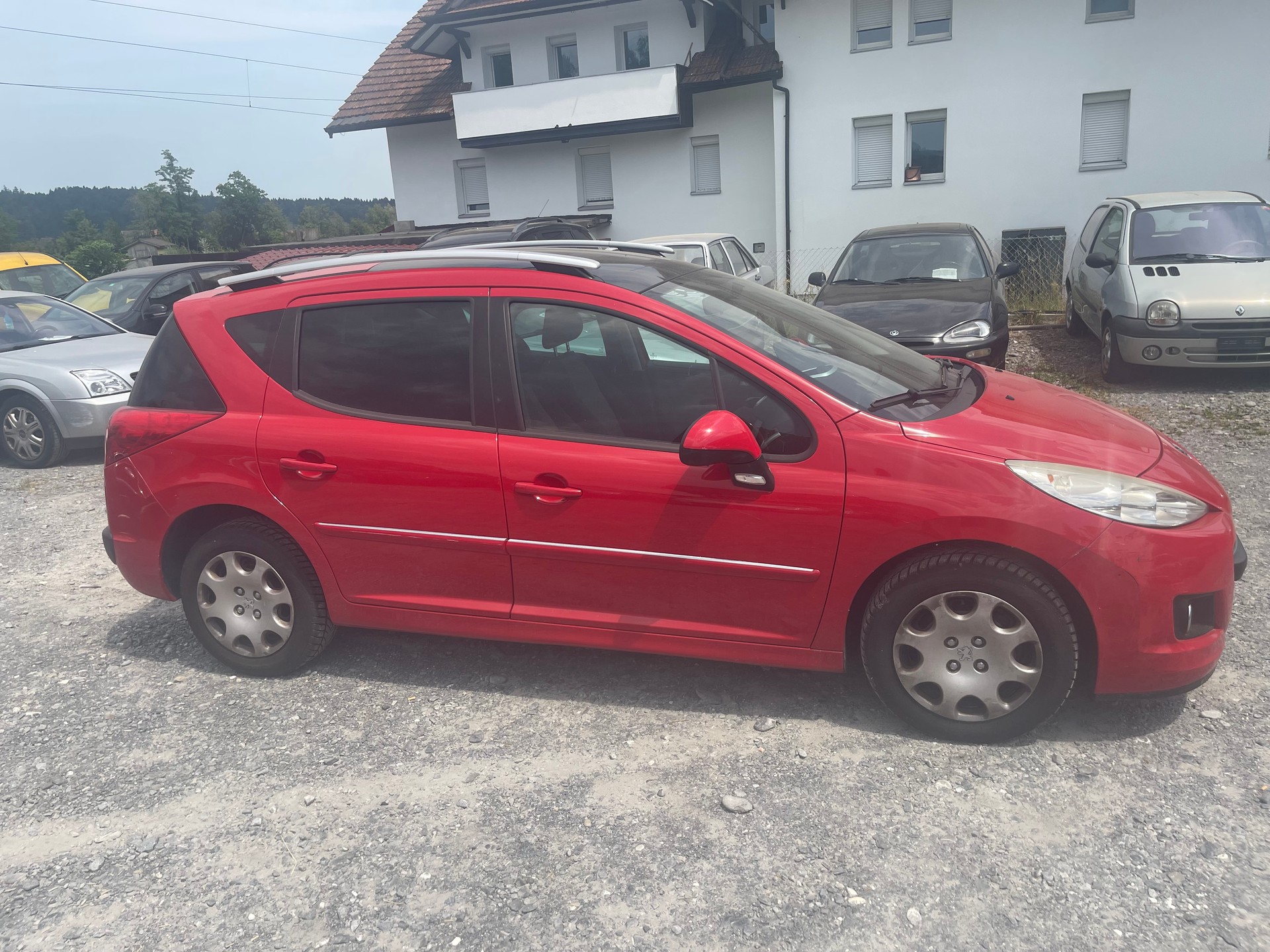 PEUGEOT 207 SW 1.6 16V Sport-image-9