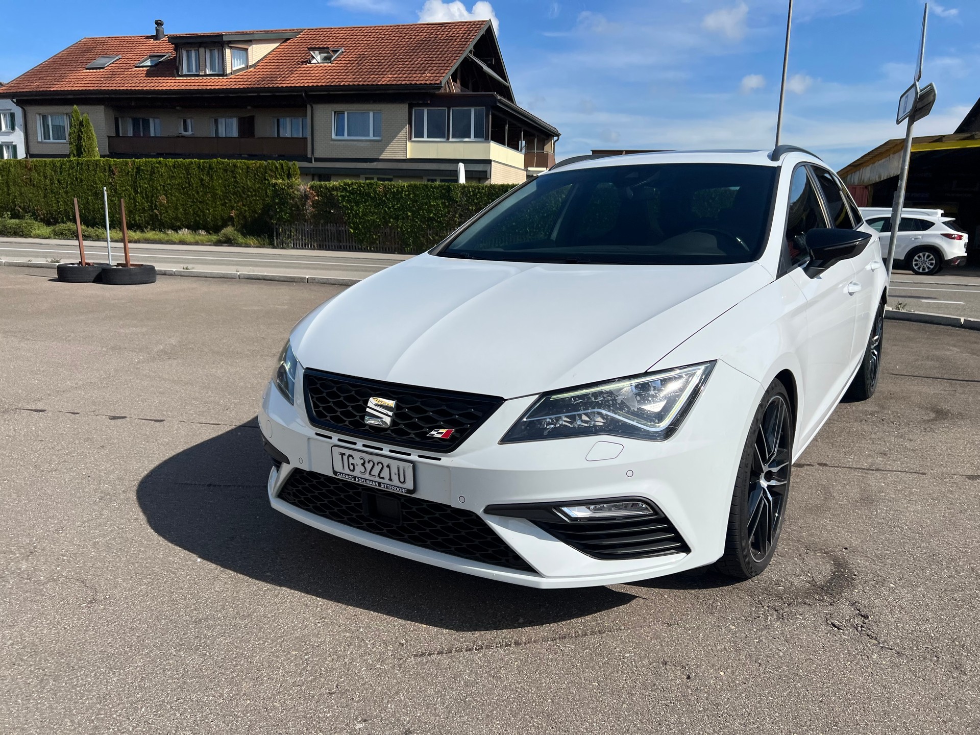 SEAT Leon ST 2.0 von ABT TUNING TSI Cupra 360 4 Drive DSG-showroom-element-2