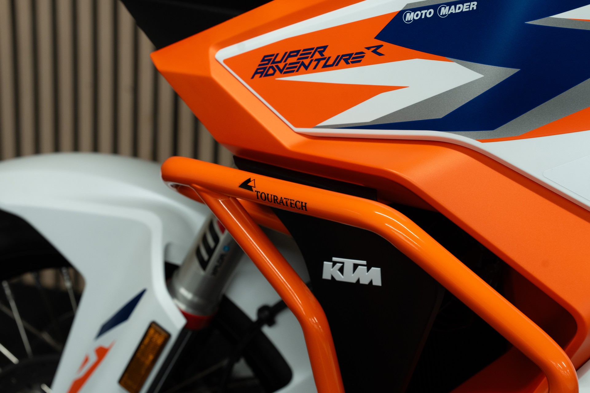KTM 1290 Super Adventure R-showroom-element-2