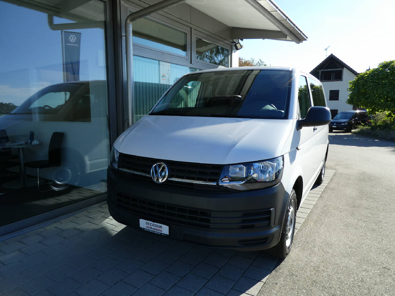 VW T6 Kombi 3000 2.0 TDI 102 Entry-showroom-element-2
