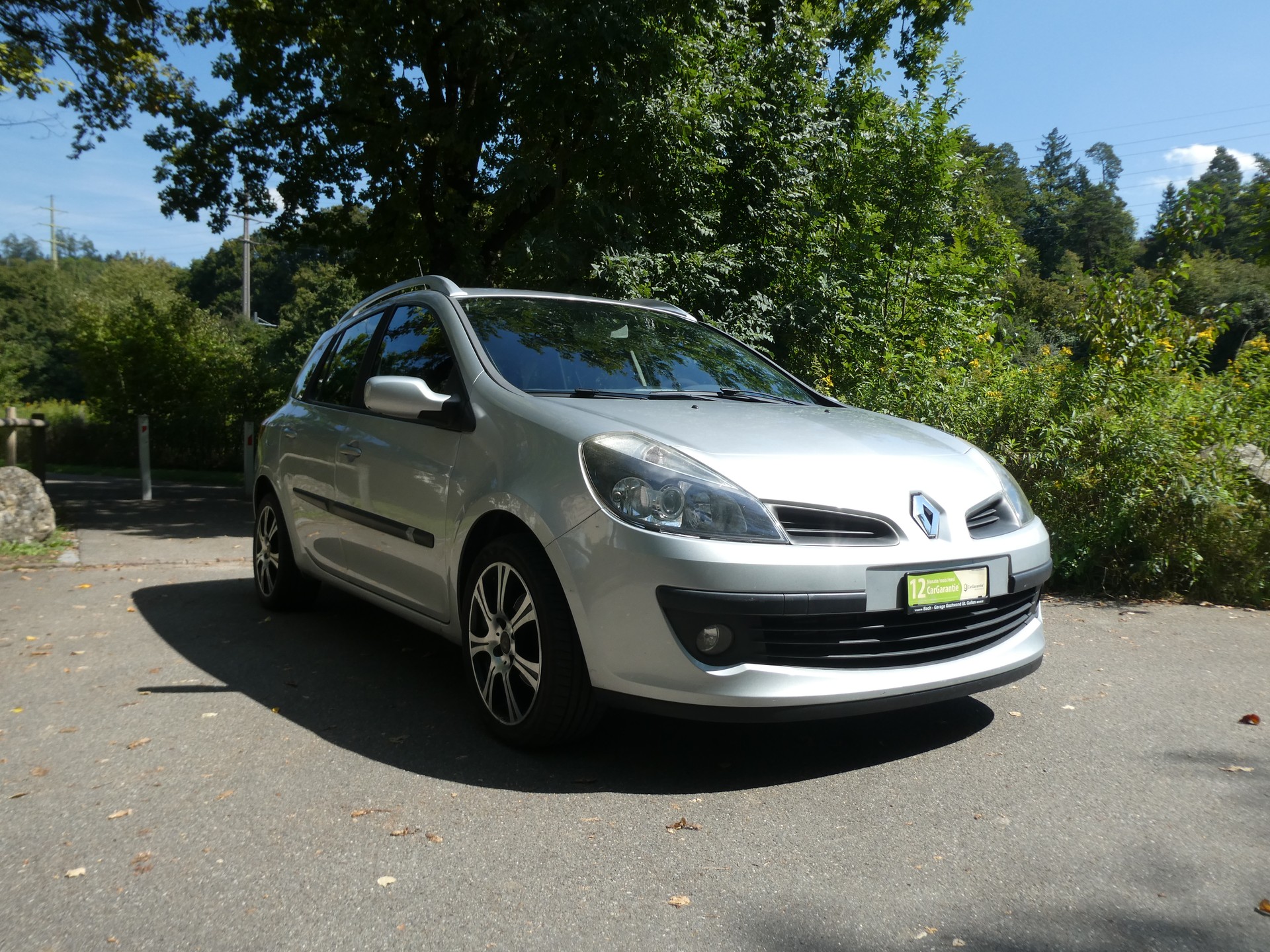 RENAULT Clio Grandtour 1.2 16V Turbo Dynamique