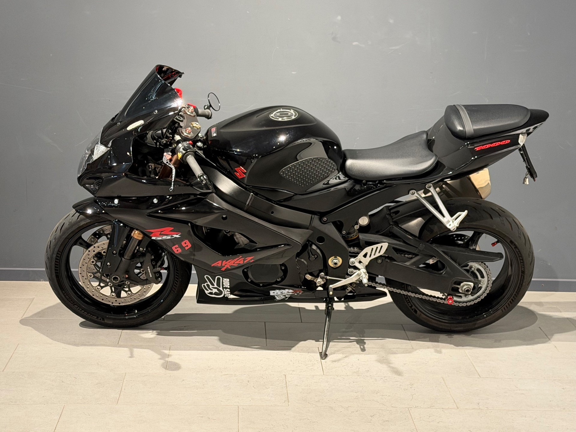 SUZUKI GSX-R 1000 K5/K6-image-3
