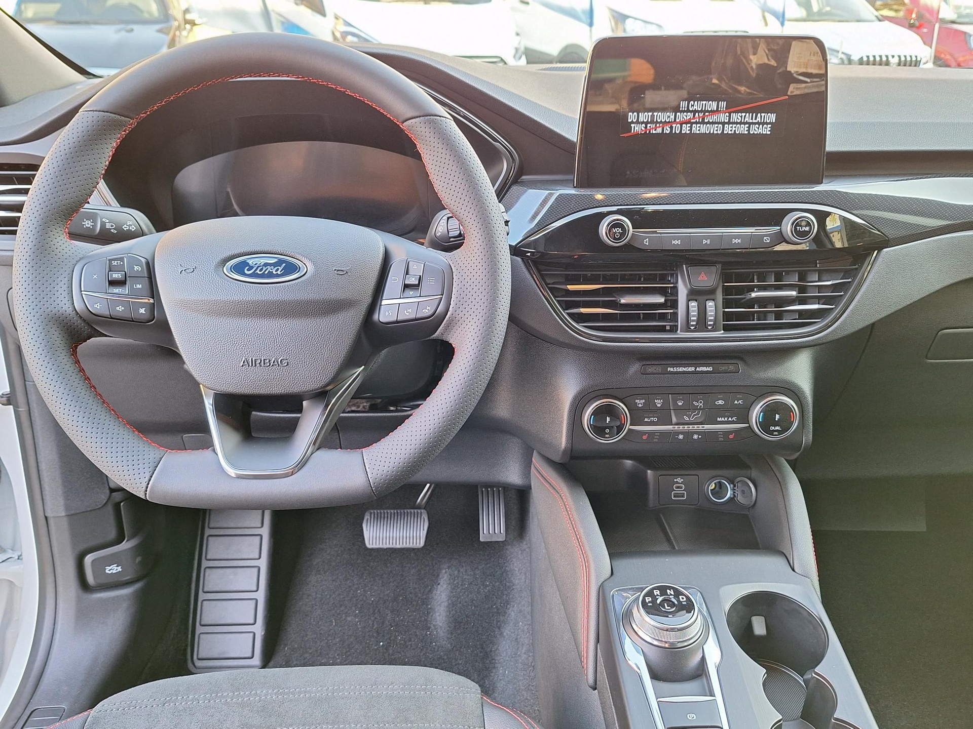 FORD Kuga 2.5 PHEV ST-Line X 2WD-image-5