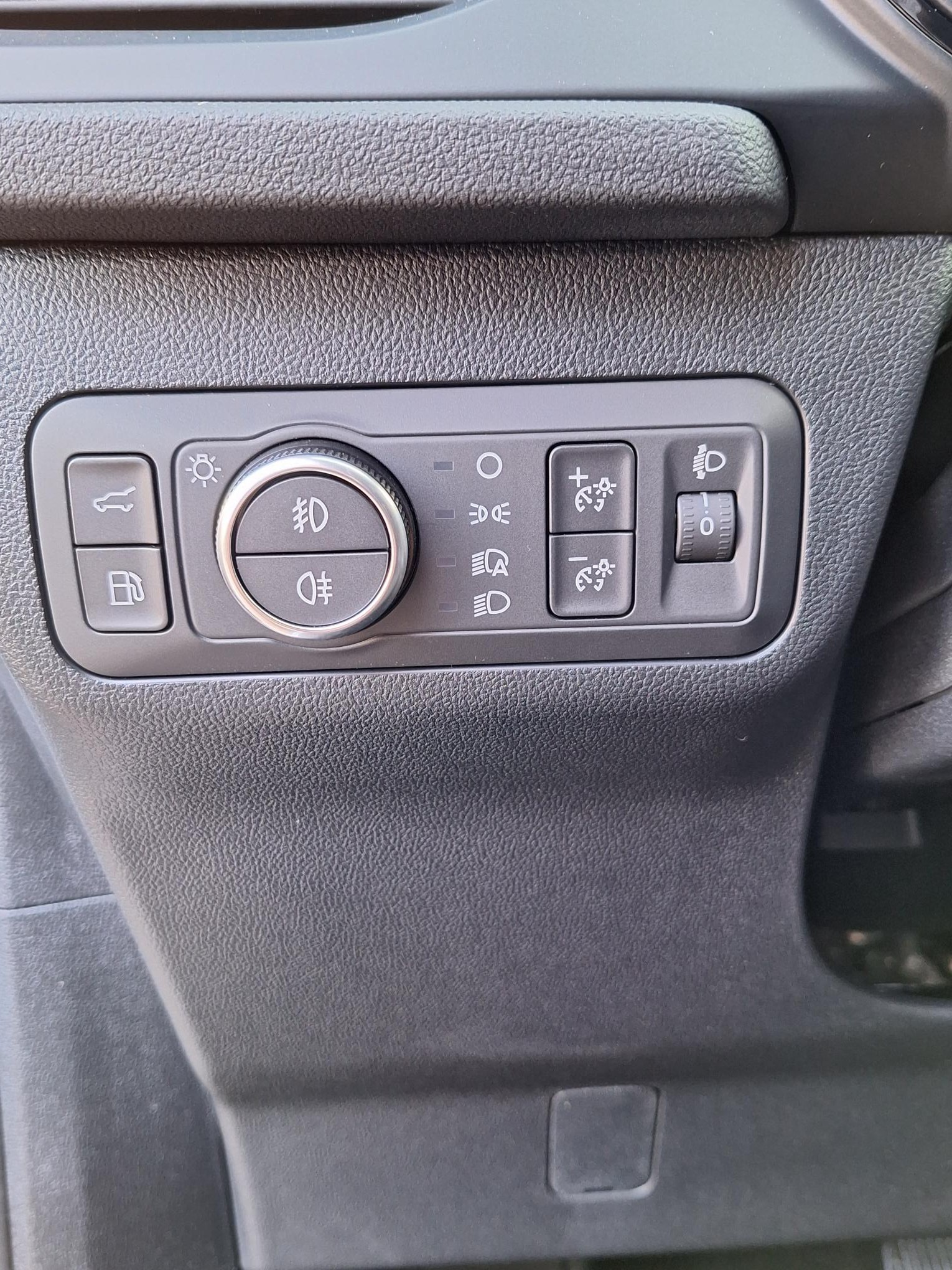 FORD Kuga 2.5 PHEV ST-Line X 2WD-image-6