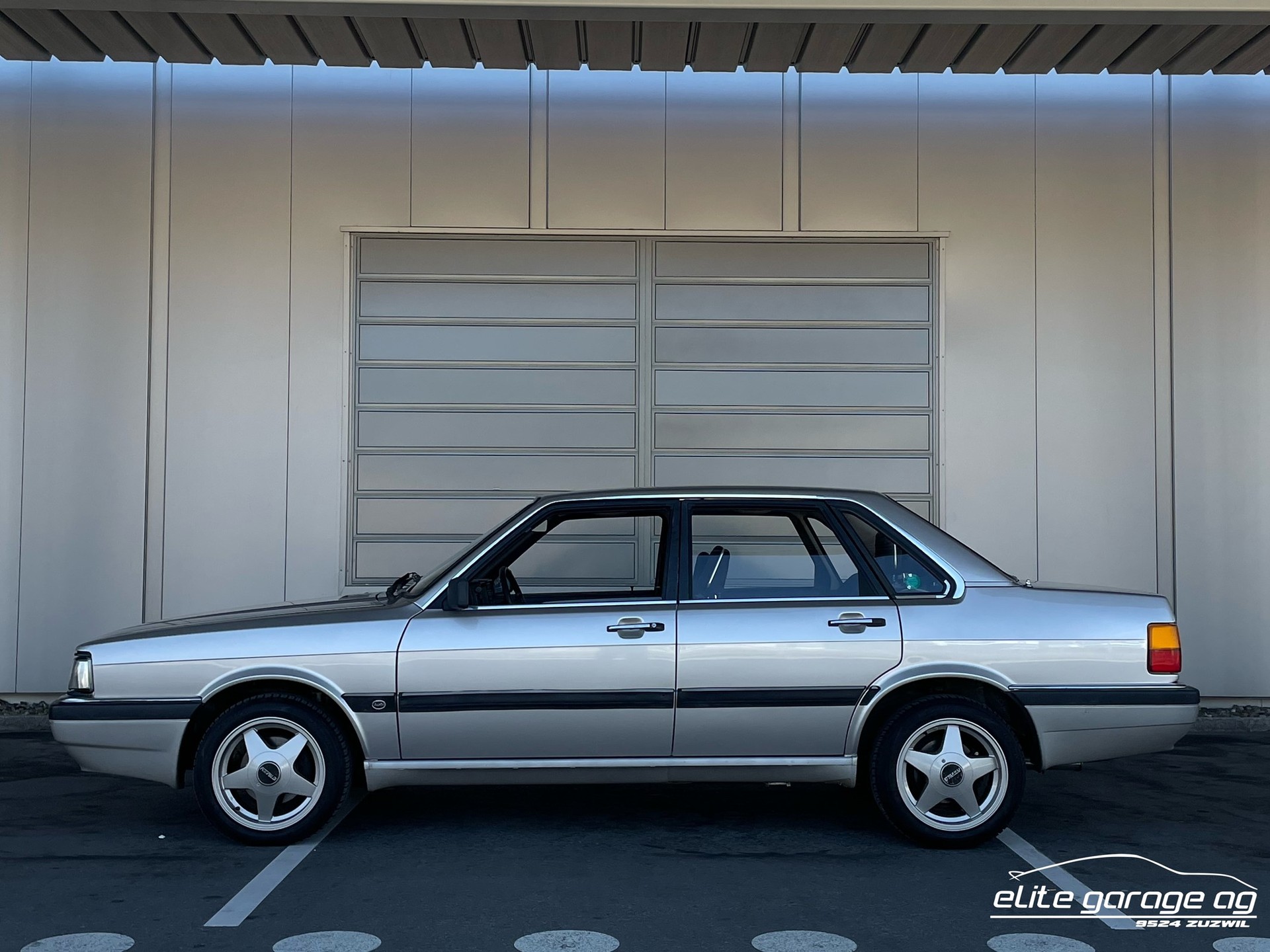 AUDI 90 2.2-image-1