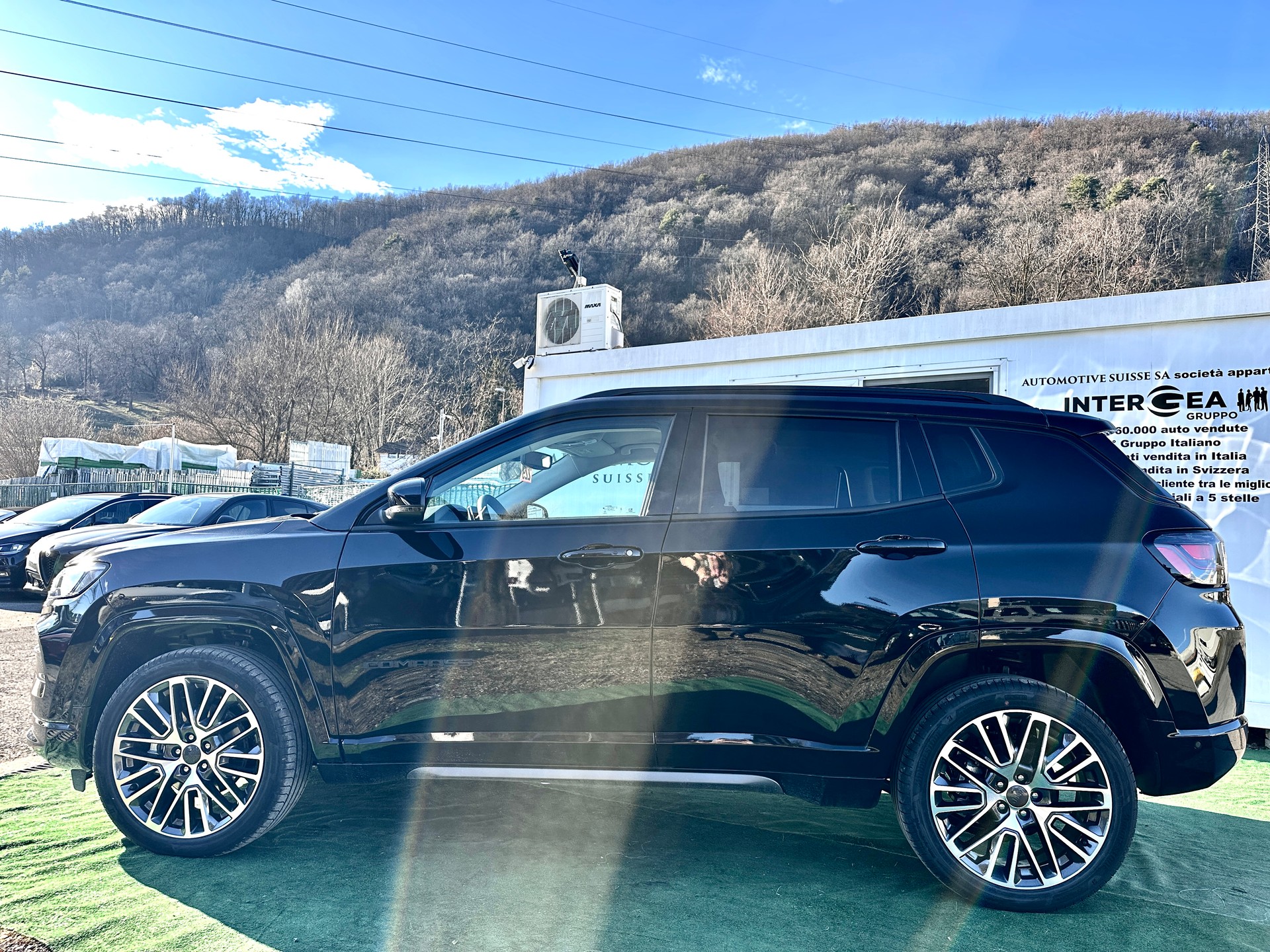 JEEP Compass 4x2 1.5 T MHEV S-image-3