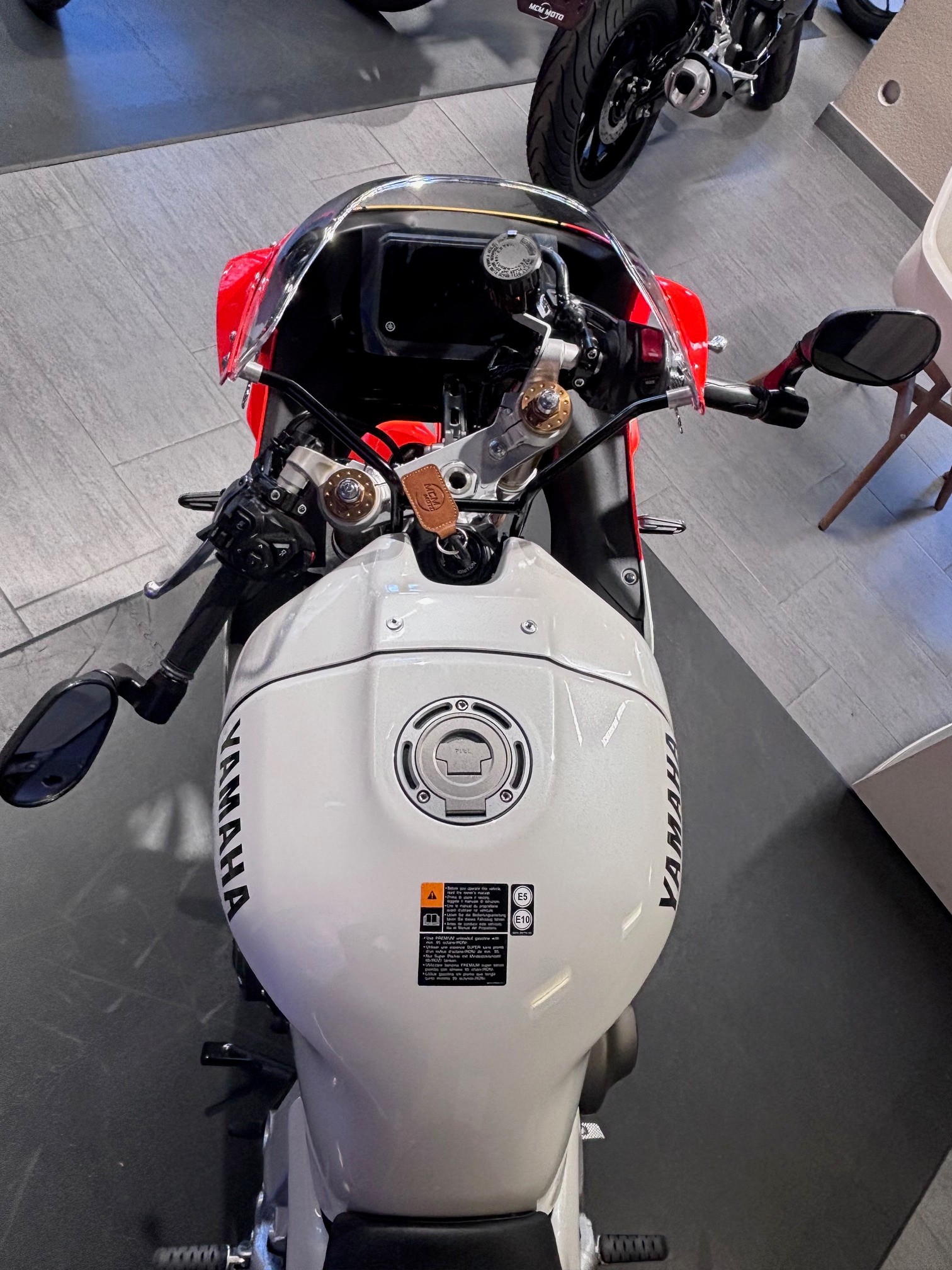 YAMAHA XSR 900 GP-image-4
