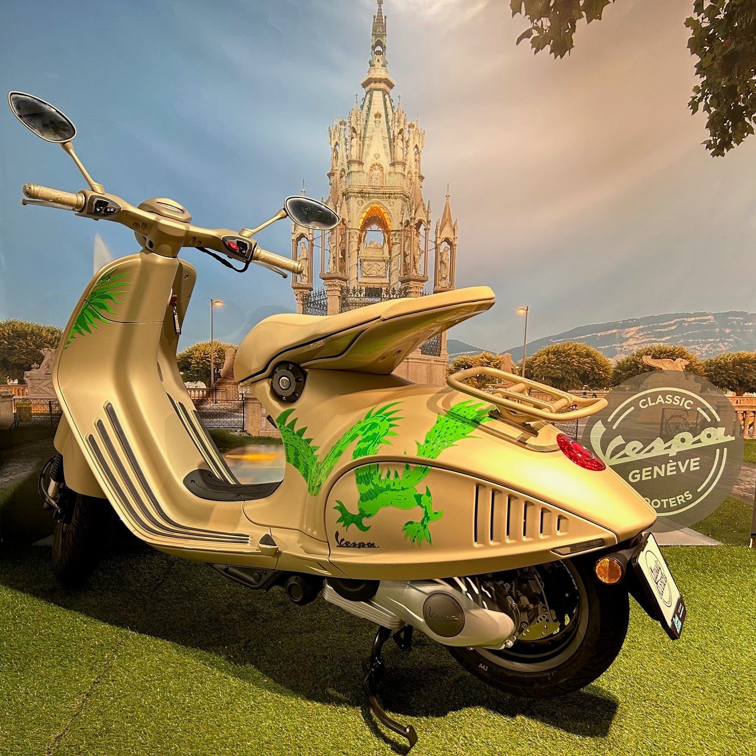 PIAGGIO Vespa 946 125 Dragon-image-2