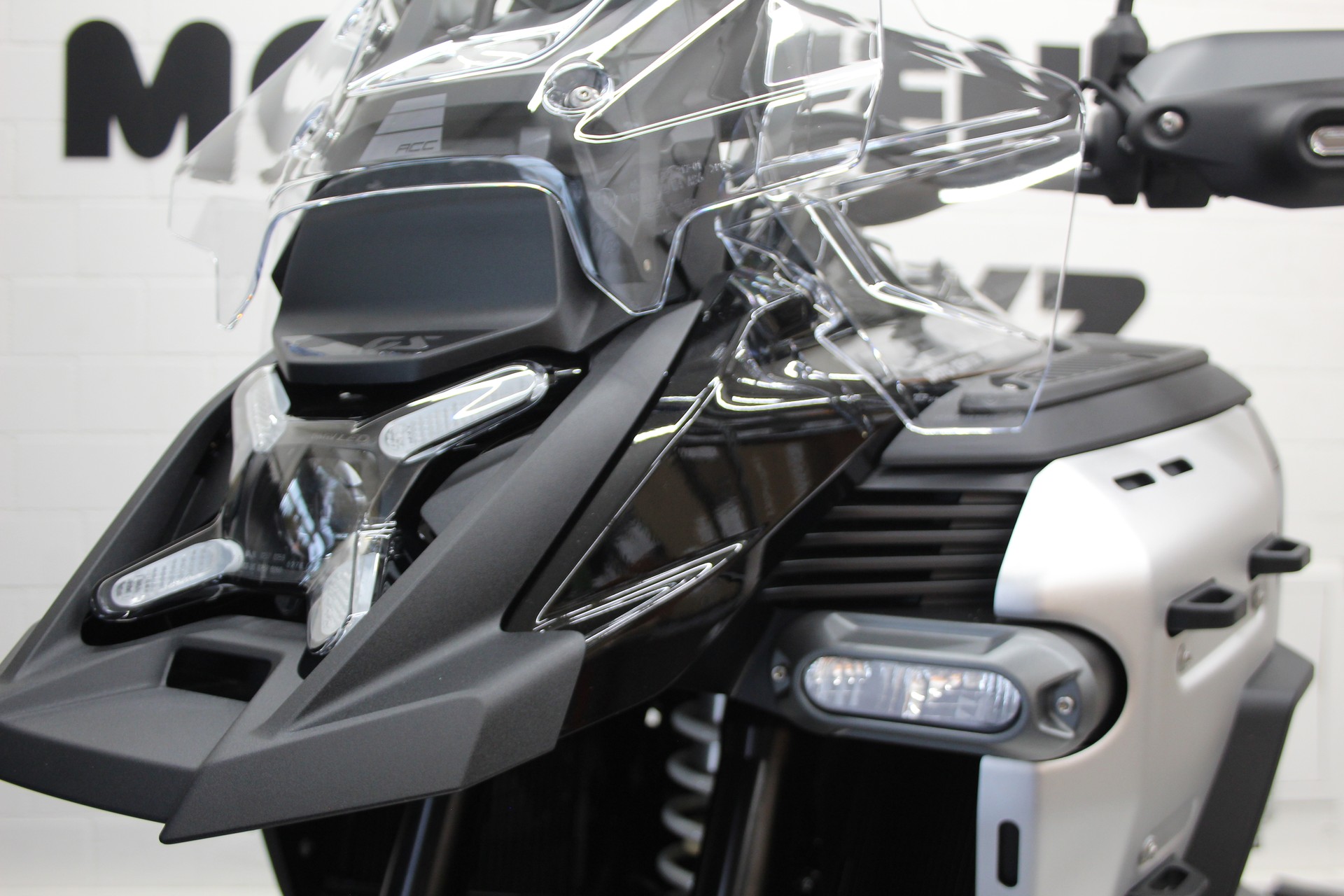 BMW R 1300 GS Adventure-image-5