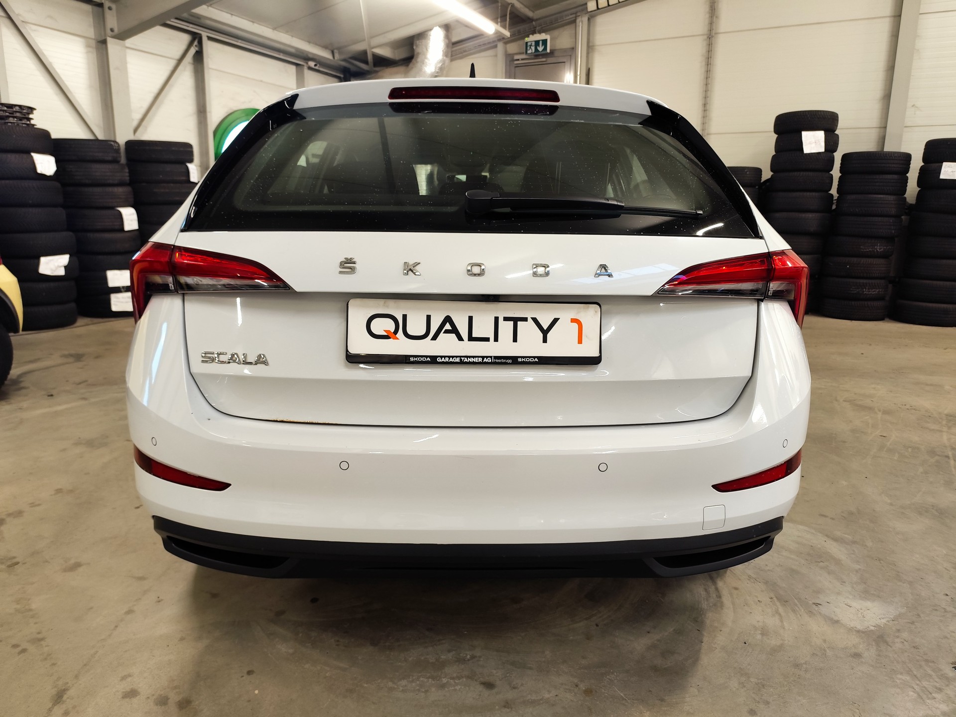 SKODA Scala 1.5 TSI ACT Ambition DSG-image-3