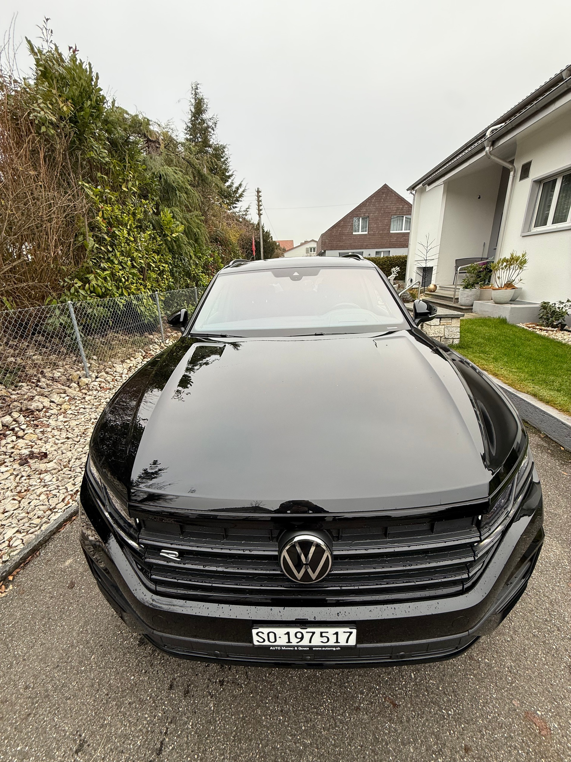VW TOUAREG R-image-4