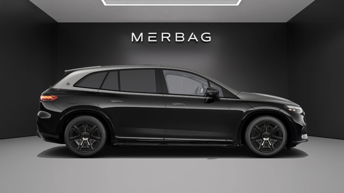 MERCEDES-BENZ EQS SUV 680 Maybach-image-1
