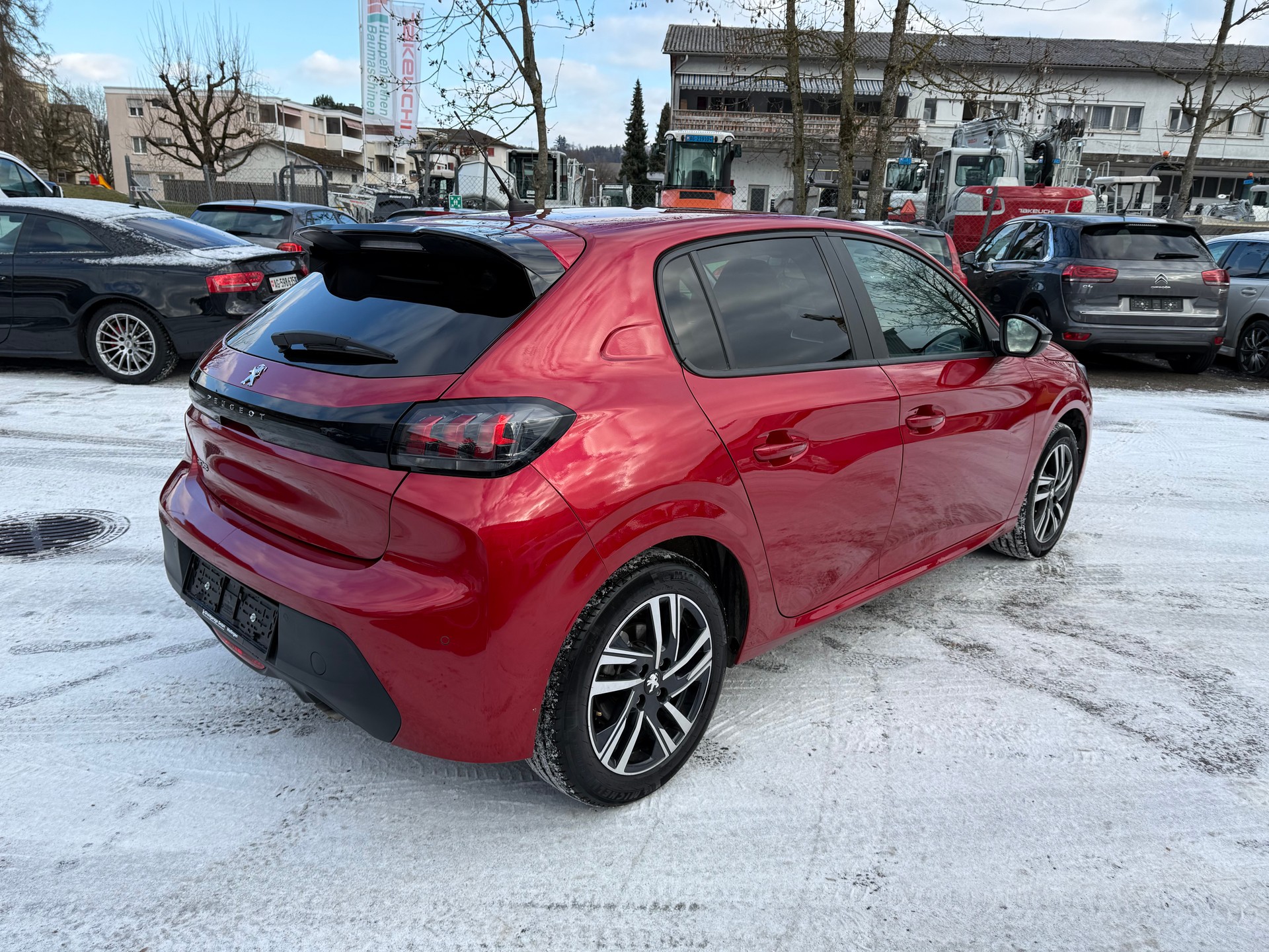 PEUGEOT 208 1.2 PureTech Active Pack EAT8-showroom-element-3