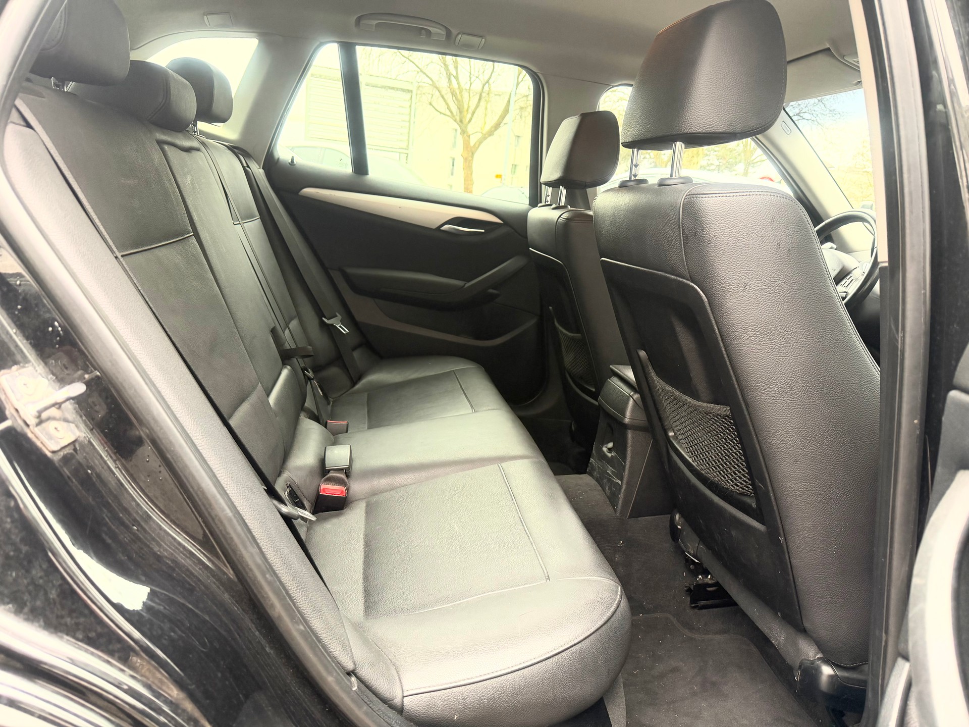 BMW X1 xDrive 28i Steptronic-image-8