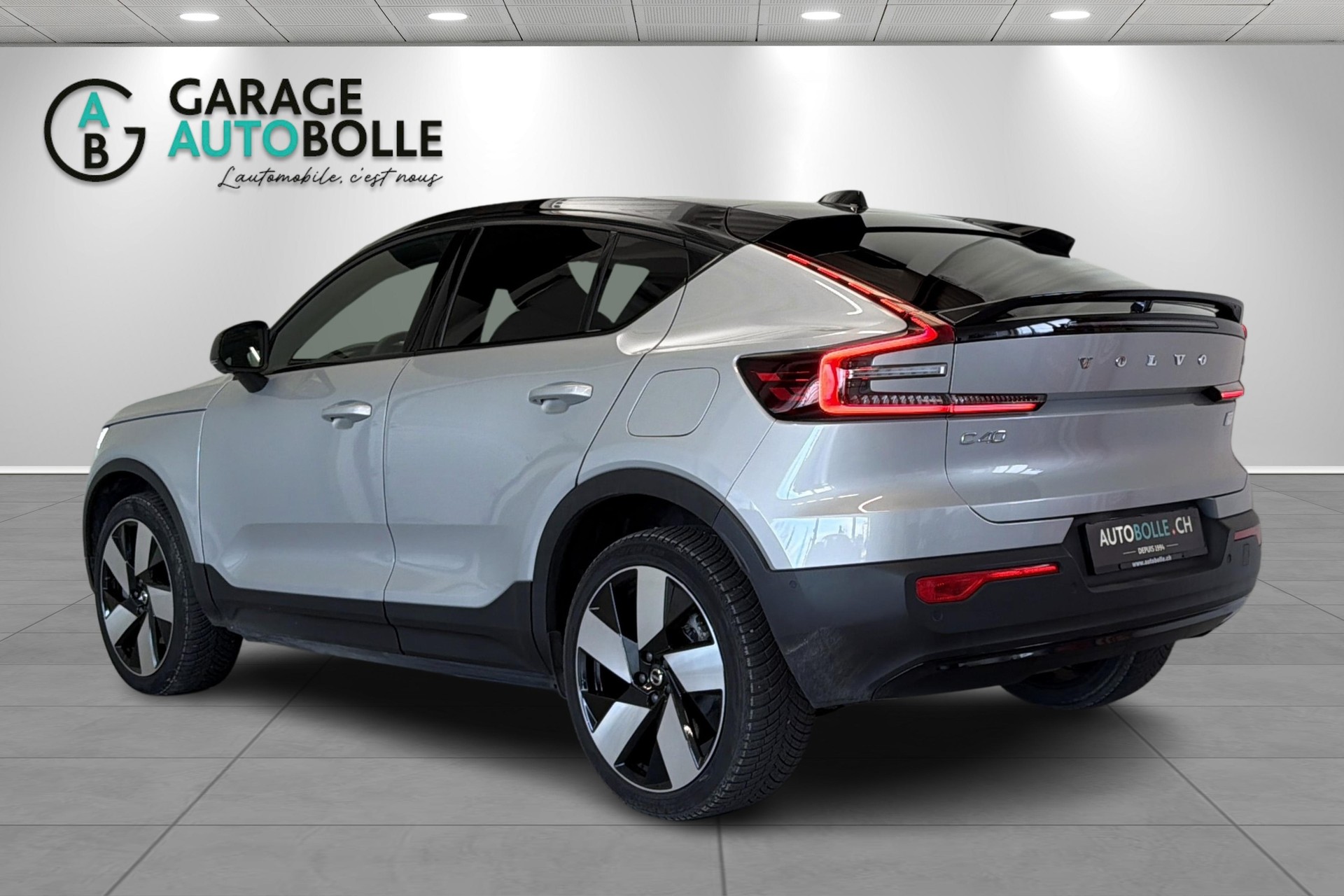VOLVO C40 Recharge P8 Twin AWD Pure Electric Ultimate-image-4