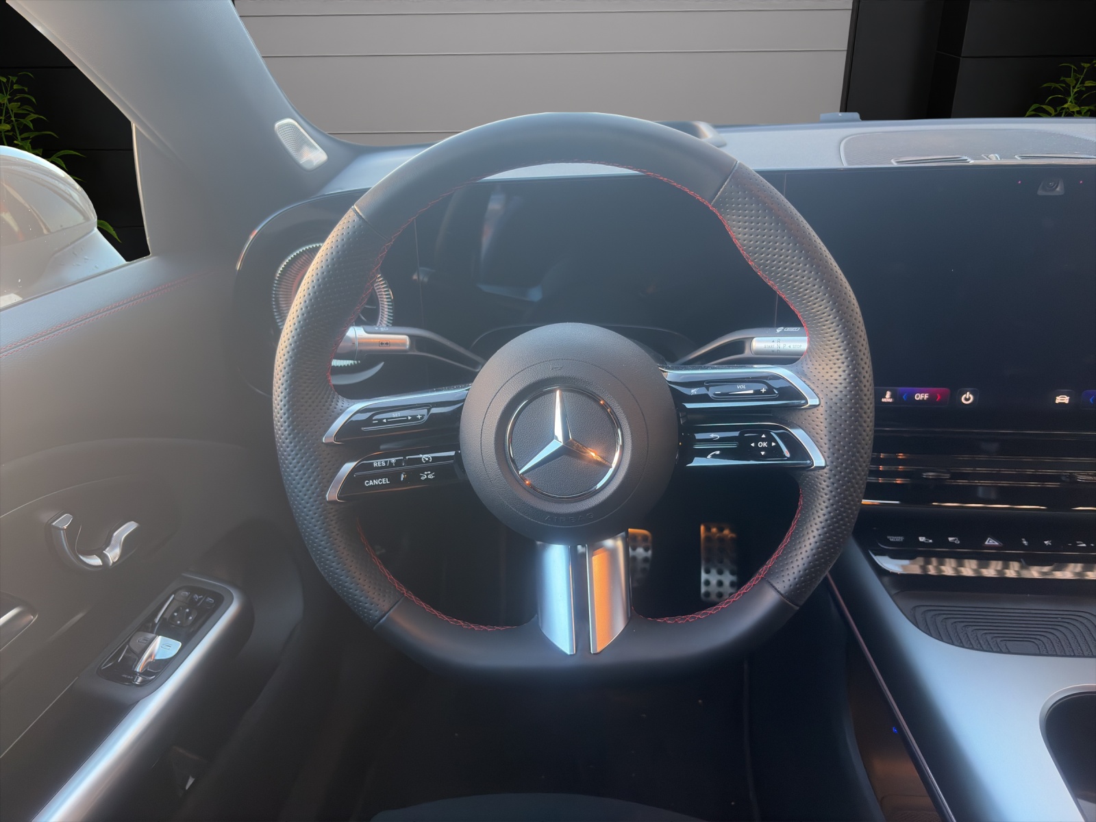MERCEDES-BENZ CLA 350+ 85 kWh EQ-image-12