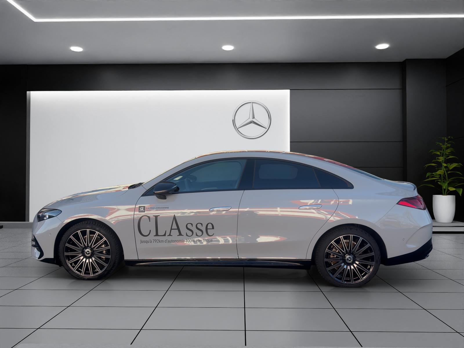 MERCEDES-BENZ CLA 350+ 85 kWh EQ-showroom-element-3