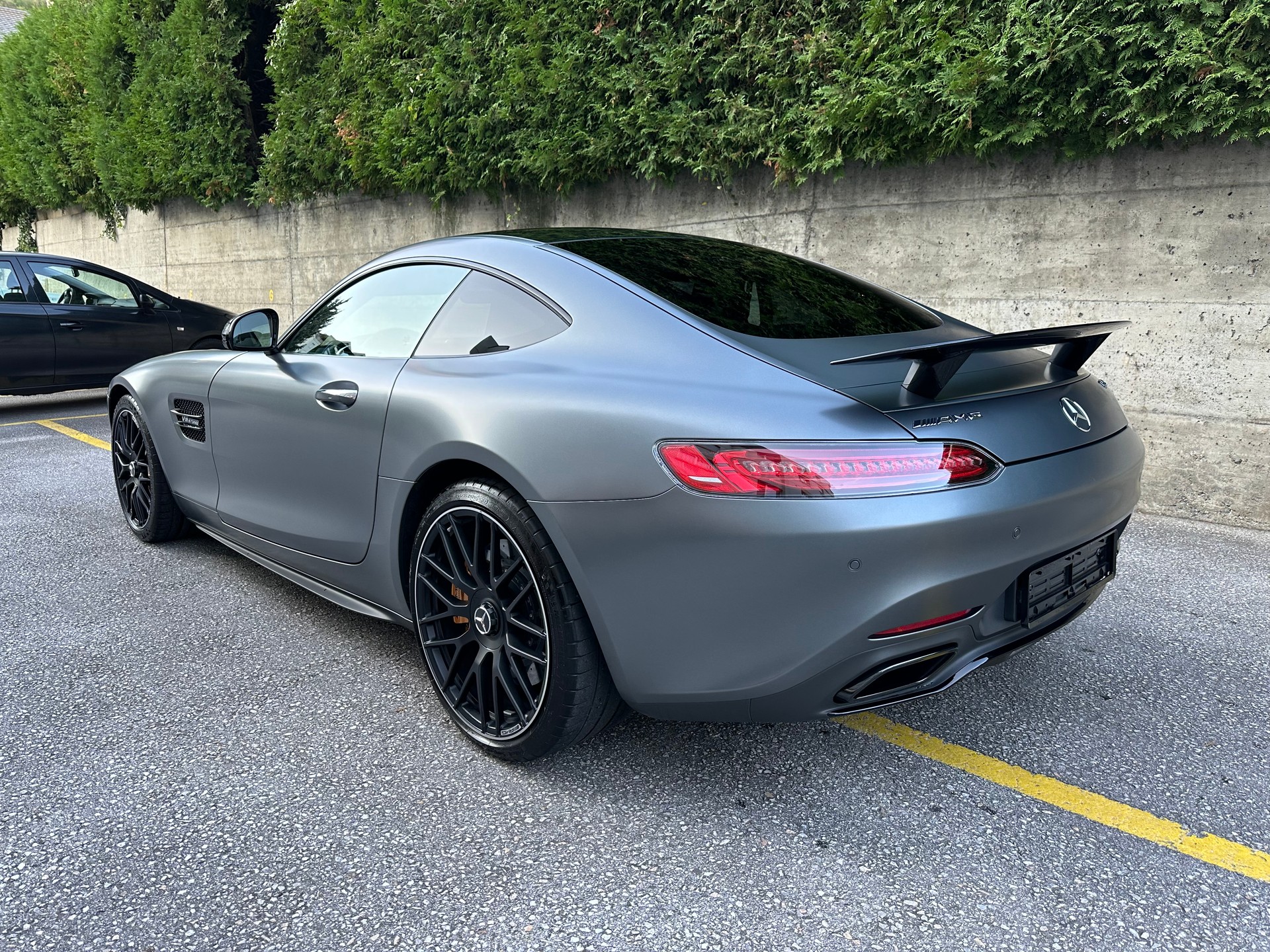 MERCEDES-BENZ AMG GT S Edition 1 Speedshift DCT-image-4