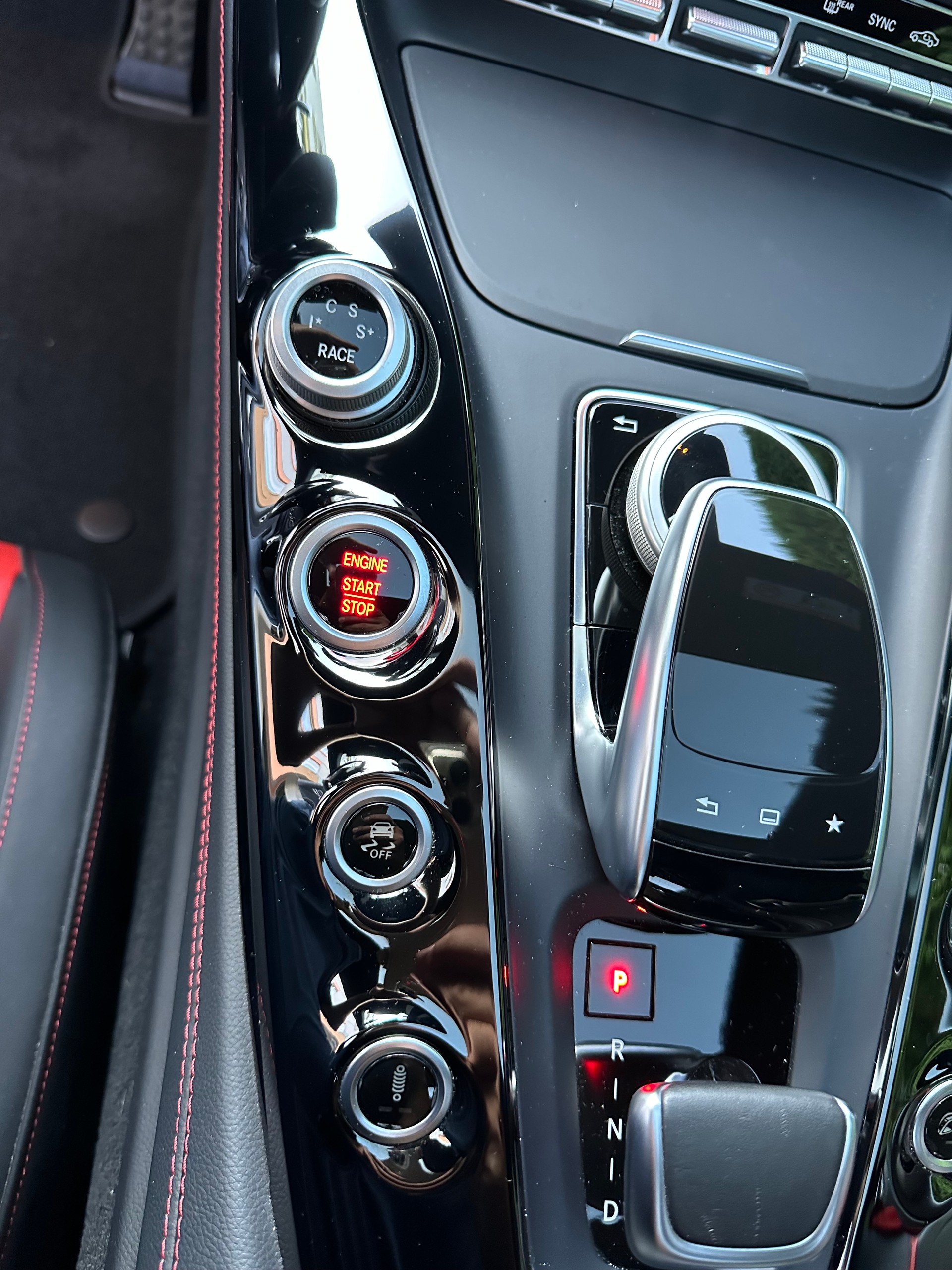 MERCEDES-BENZ AMG GT S Edition 1 Speedshift DCT-image-16