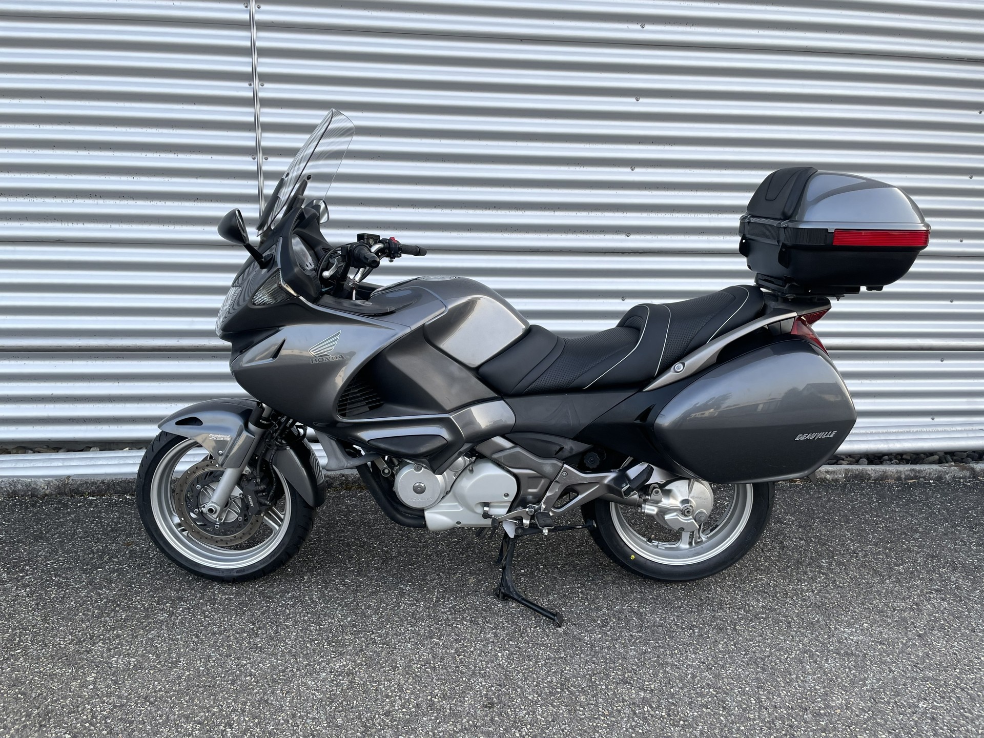 HONDA NT 700 A Deauville-image-0