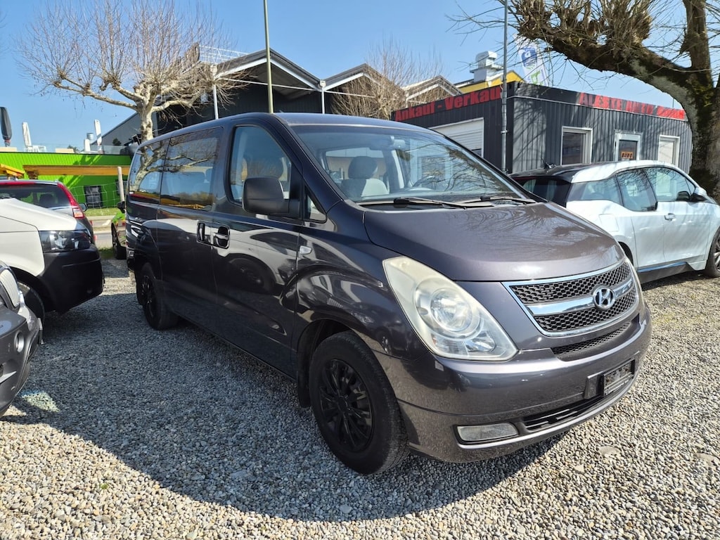 HYUNDAI H-1 People 2.5 CRDi