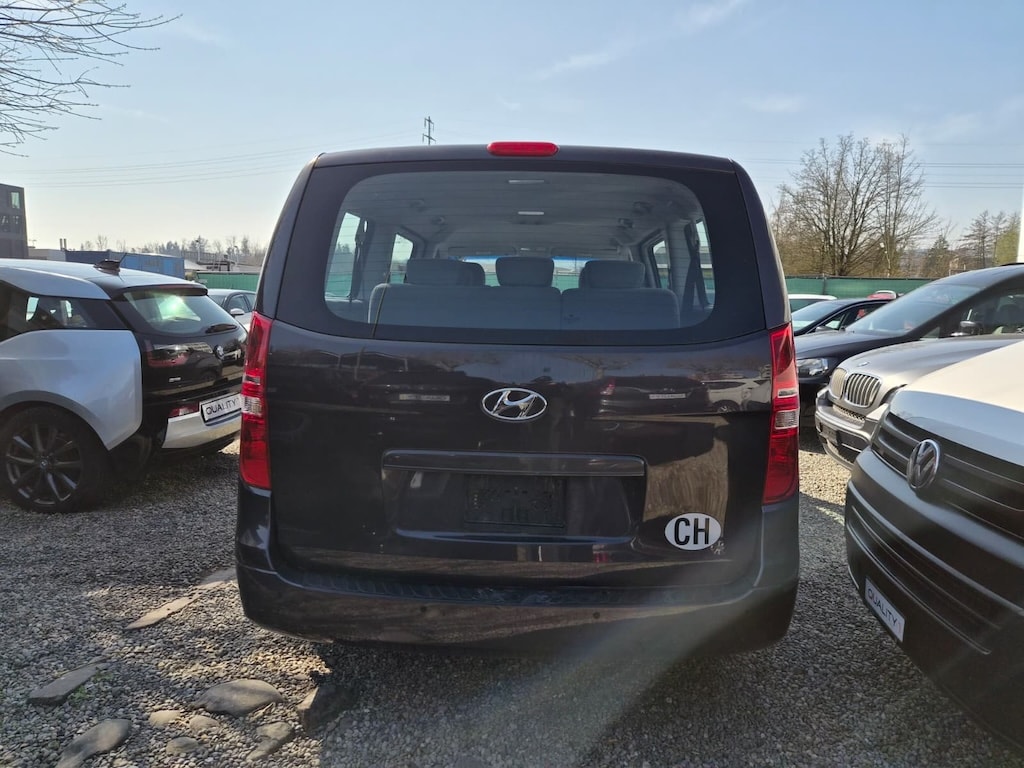 HYUNDAI H-1 People 2.5 CRDi-image-5