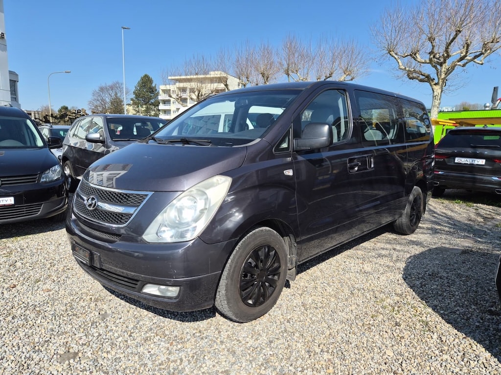 HYUNDAI H-1 People 2.5 CRDi-image-2