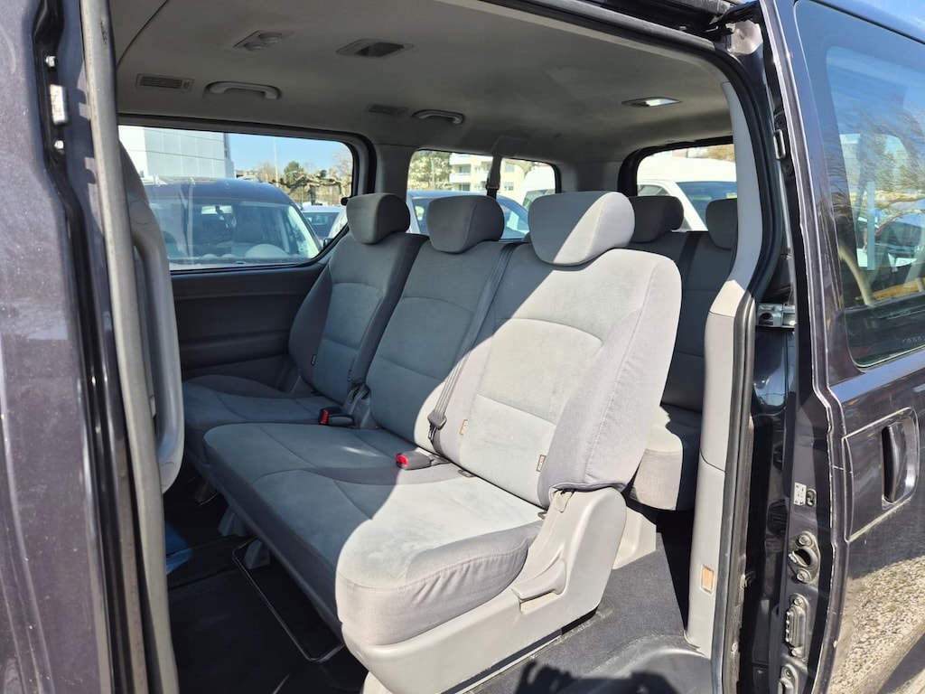 HYUNDAI H-1 People 2.5 CRDi-image-8