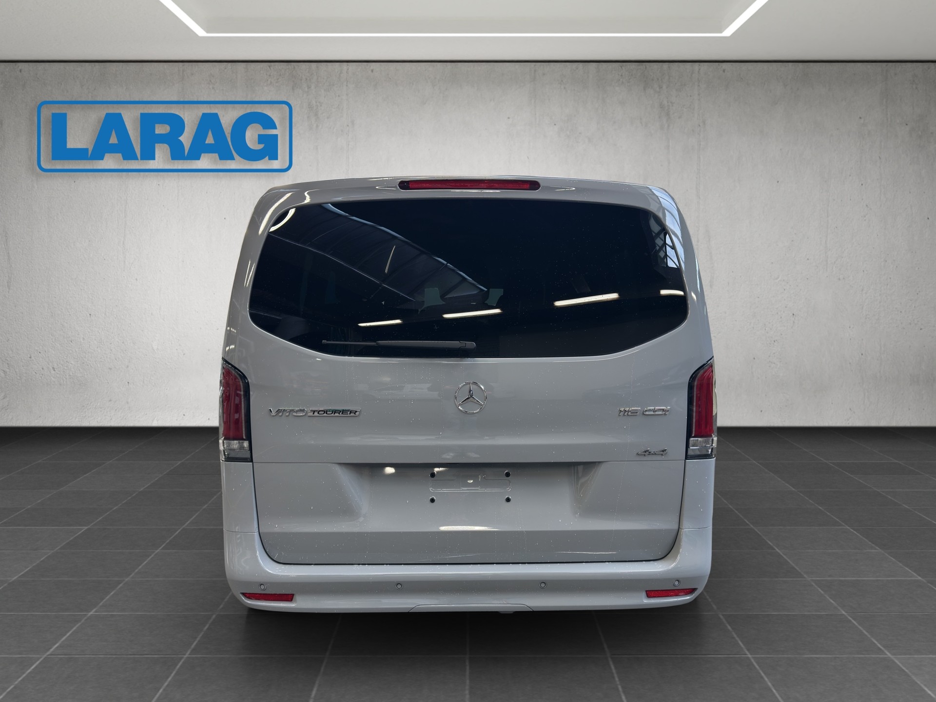 MERCEDES-BENZ Vito 116 CDI Lang Tourer 9G-Tronic 4M Select-image-4