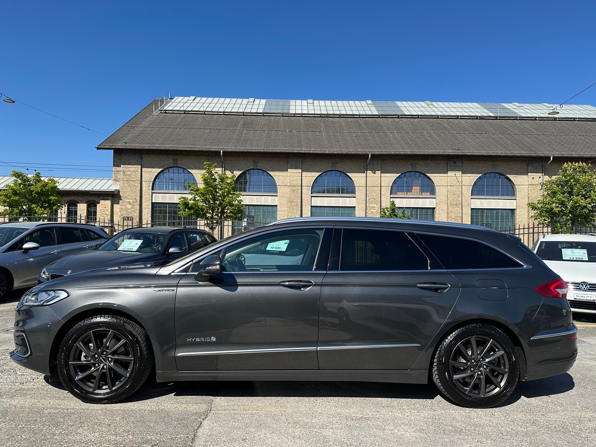 FORD Mondeo 2.0 Vignale HEV eCVT-showroom-element-3