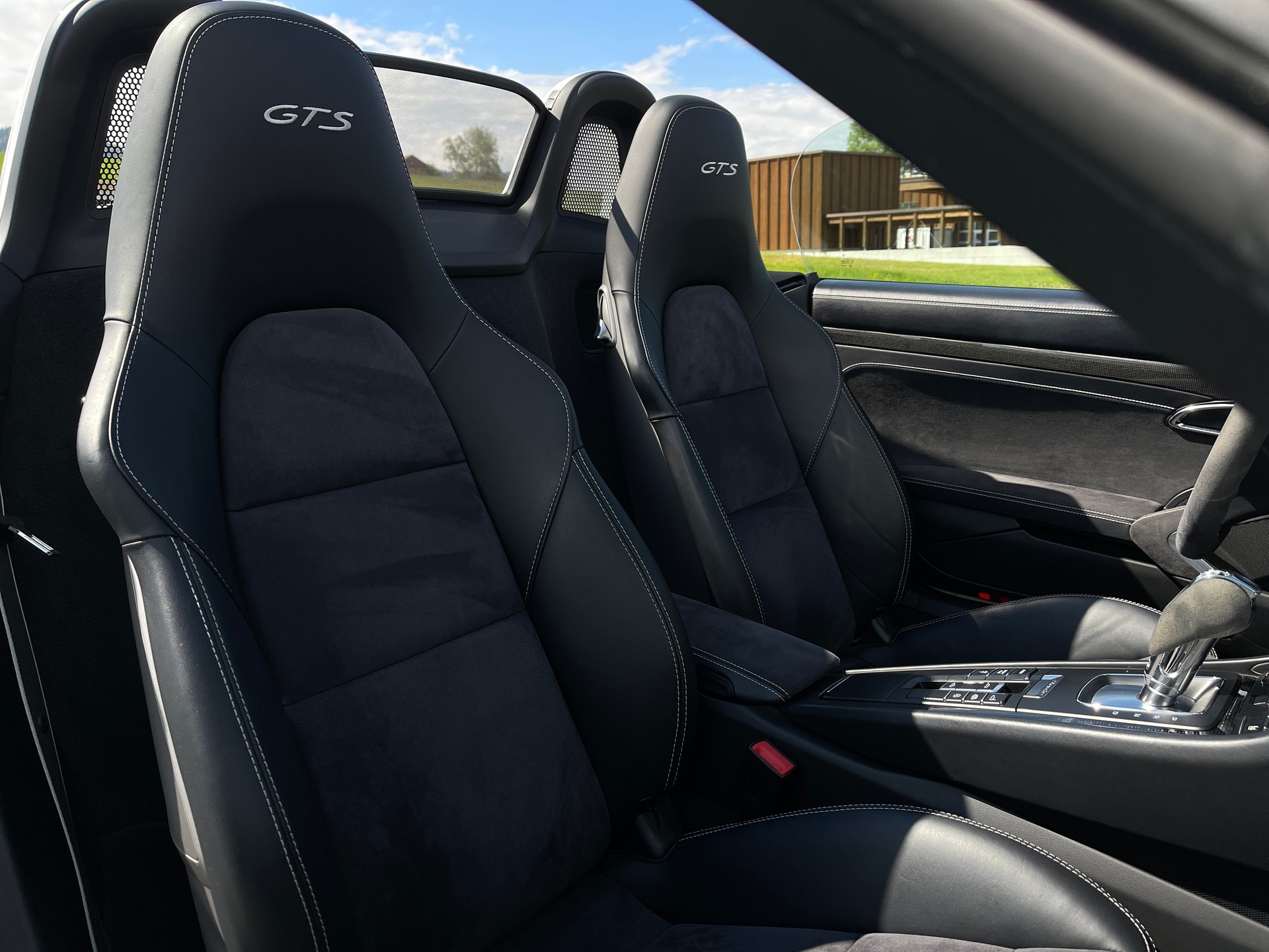 PORSCHE Boxster GTS 3.4 PDK-image-5