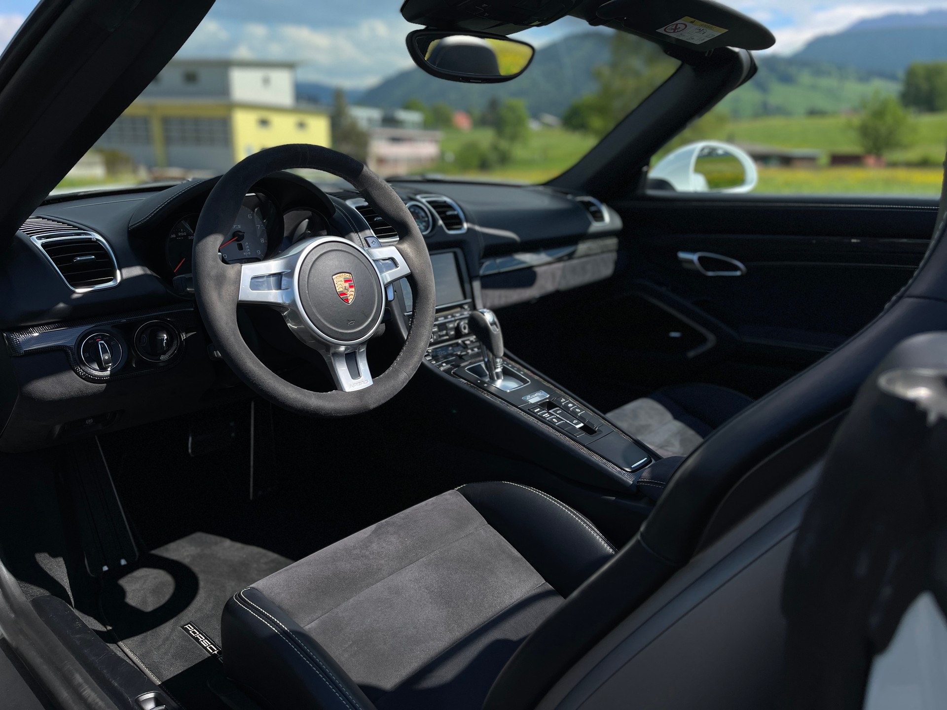 PORSCHE Boxster GTS 3.4 PDK-showroom-element-3