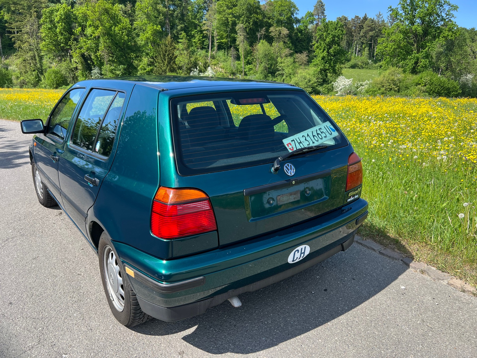 VW Golf 1800 Swiss Topl. ABS-image-3