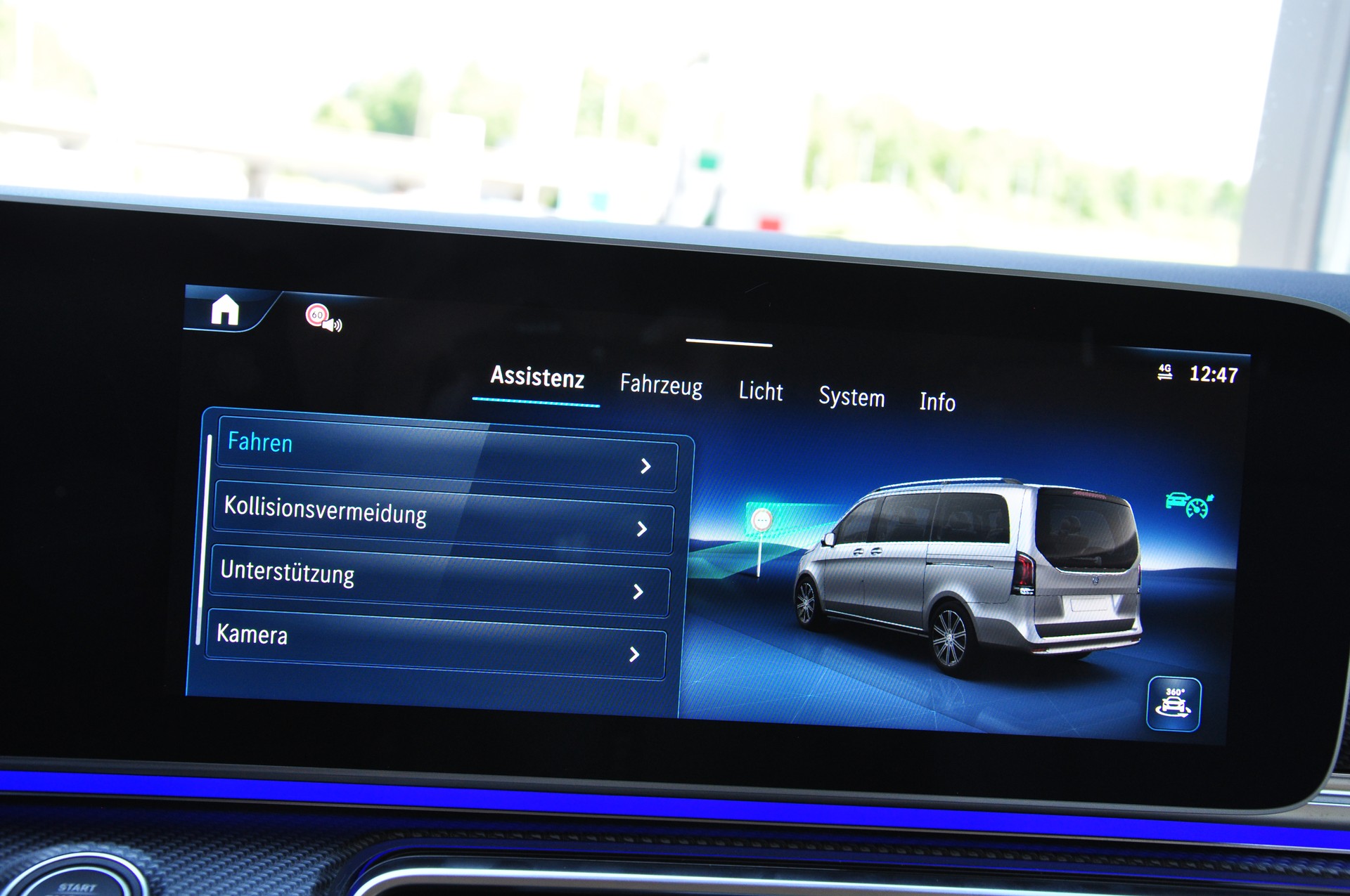 MERCEDES-BENZ V 300 d extralang 4Matic 9G-Tronic Swiss Edition AMG Line-image-20
