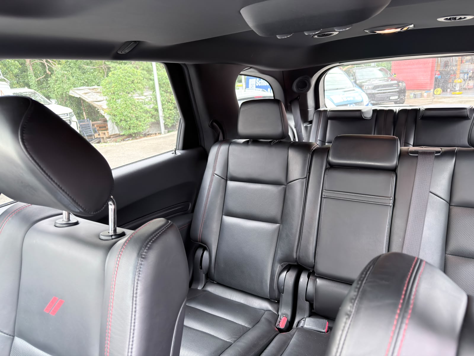 DODGE DURANGO 5.7 HEMI V8 7 Plätzer 4x4-image-11
