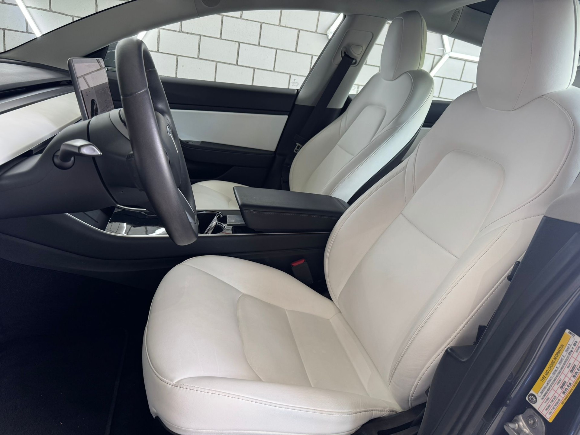 TESLA Model 3 Long Range Dual Motor AWD-image-3
