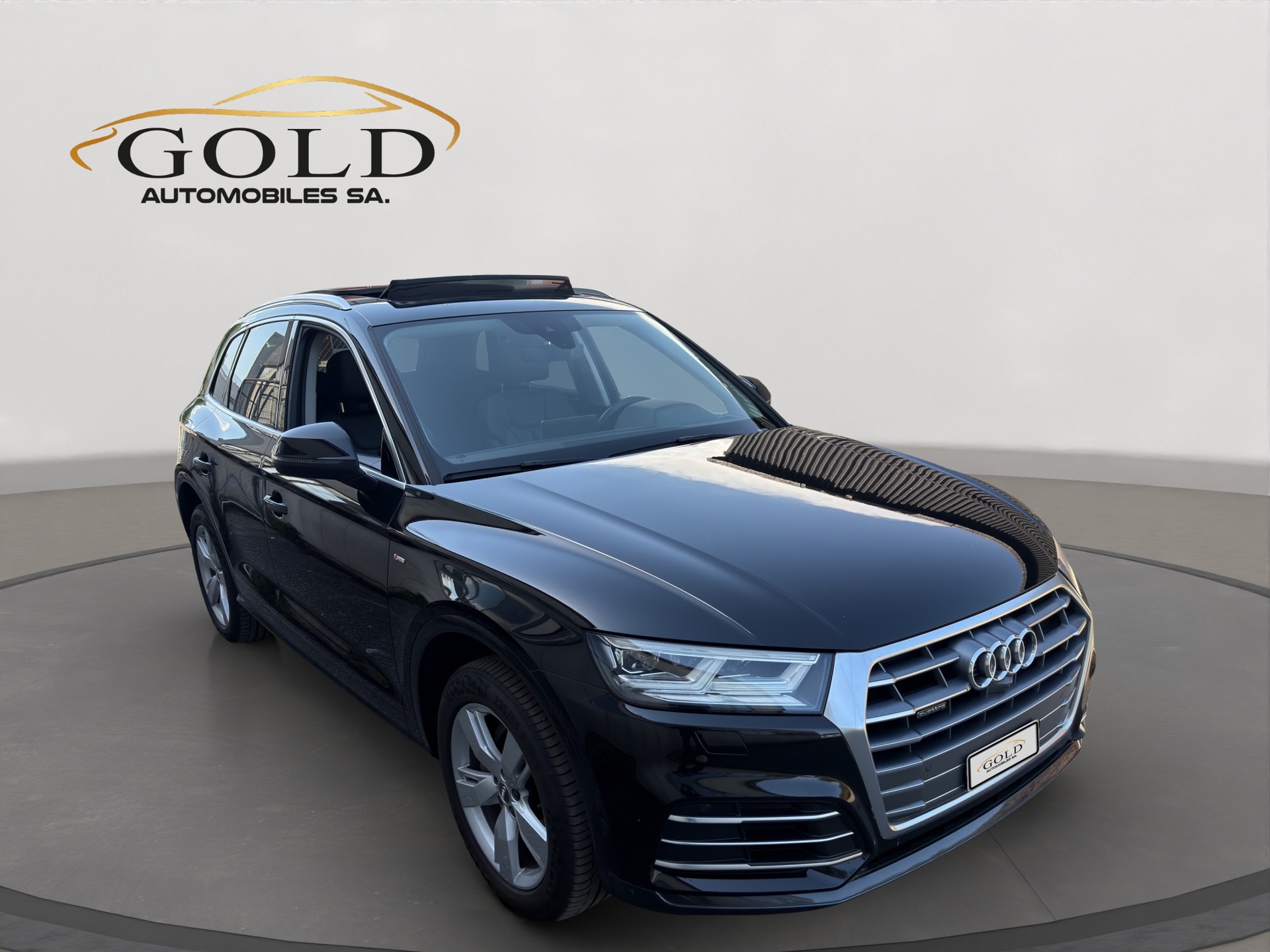 AUDI Q5 40 TDI Sport S-Line Quattro S-tronic-image-9
