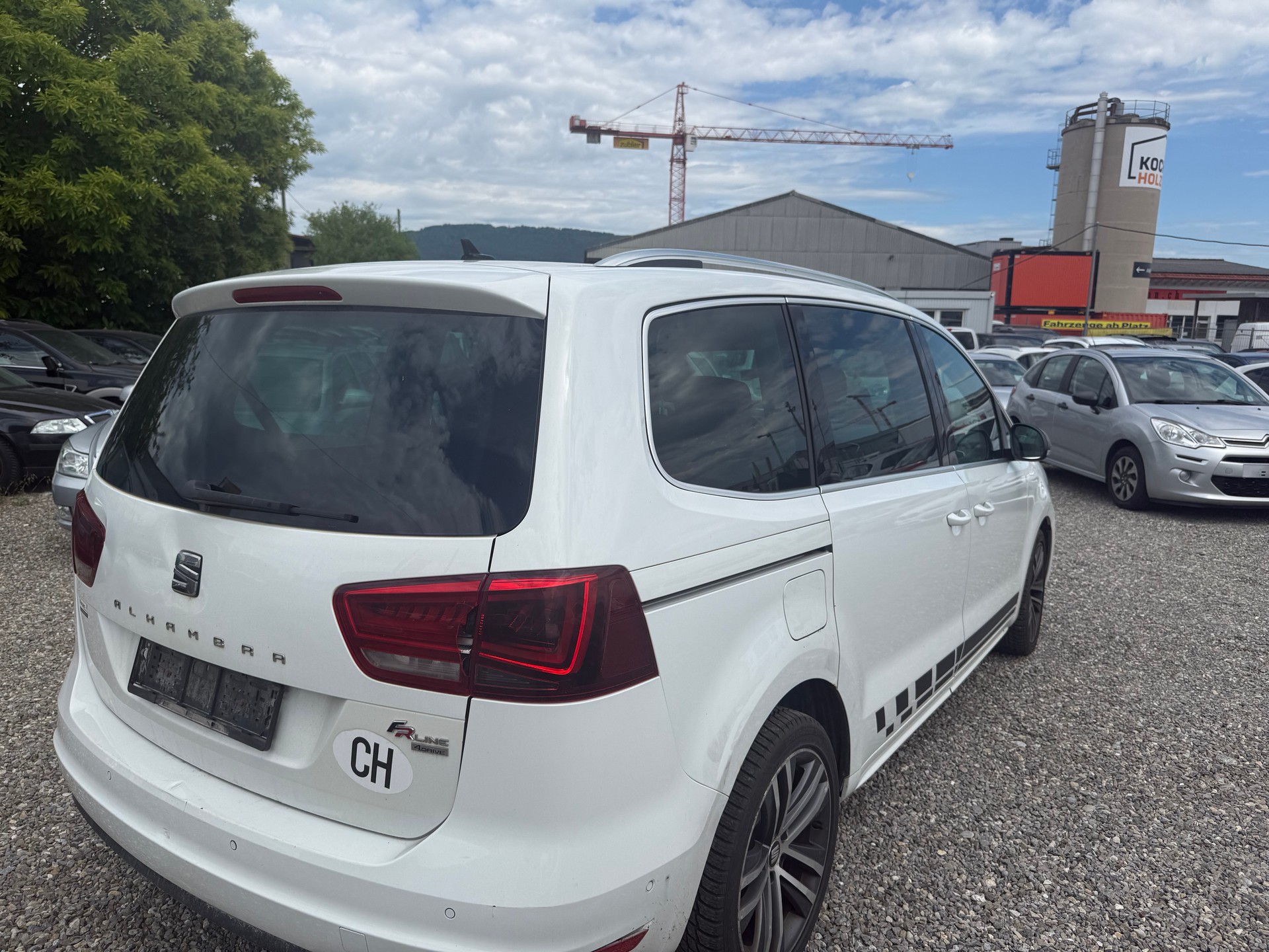 SEAT ALHAMBRA-image-2