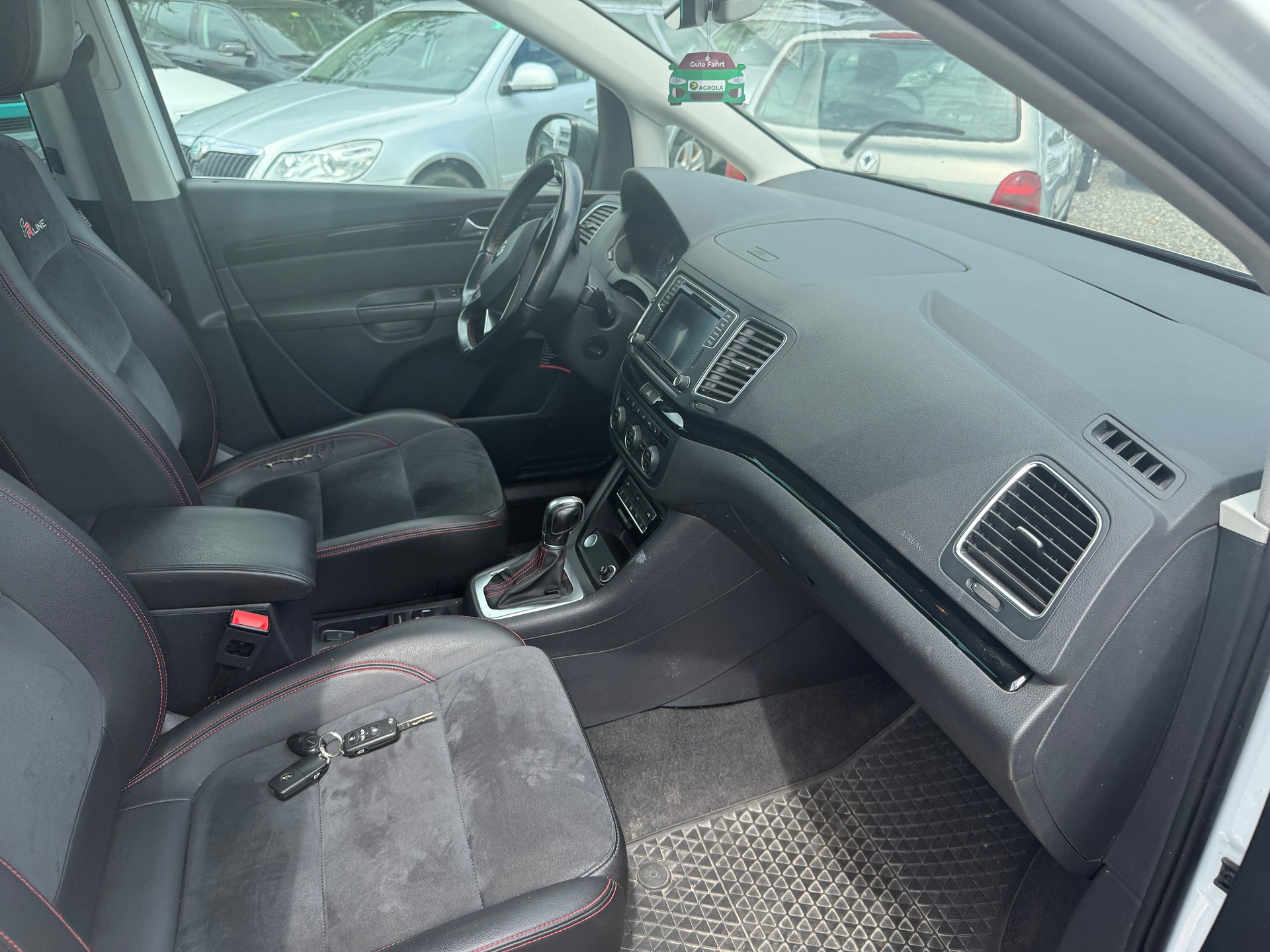 SEAT ALHAMBRA-image-5