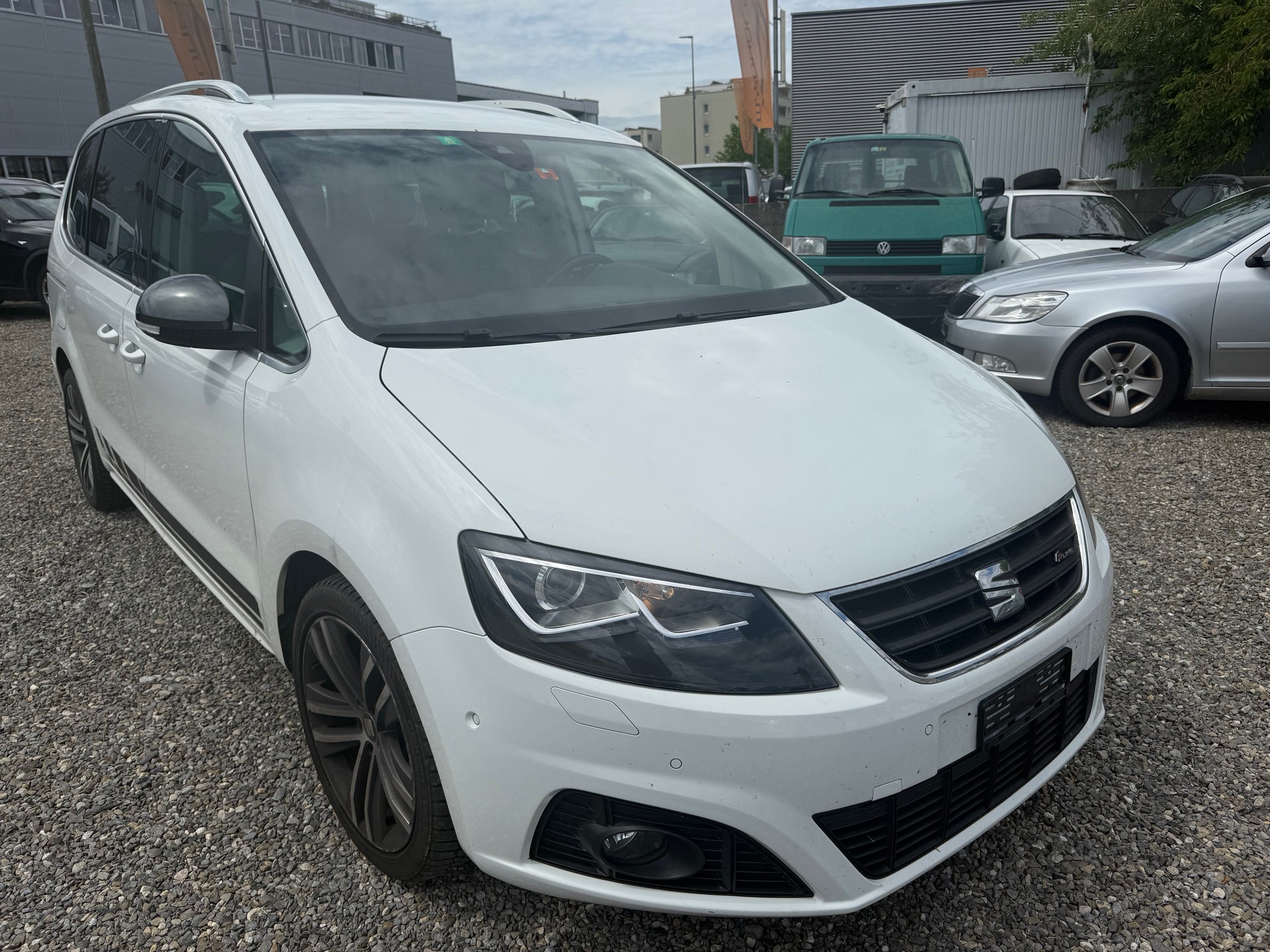 SEAT ALHAMBRA-image-1