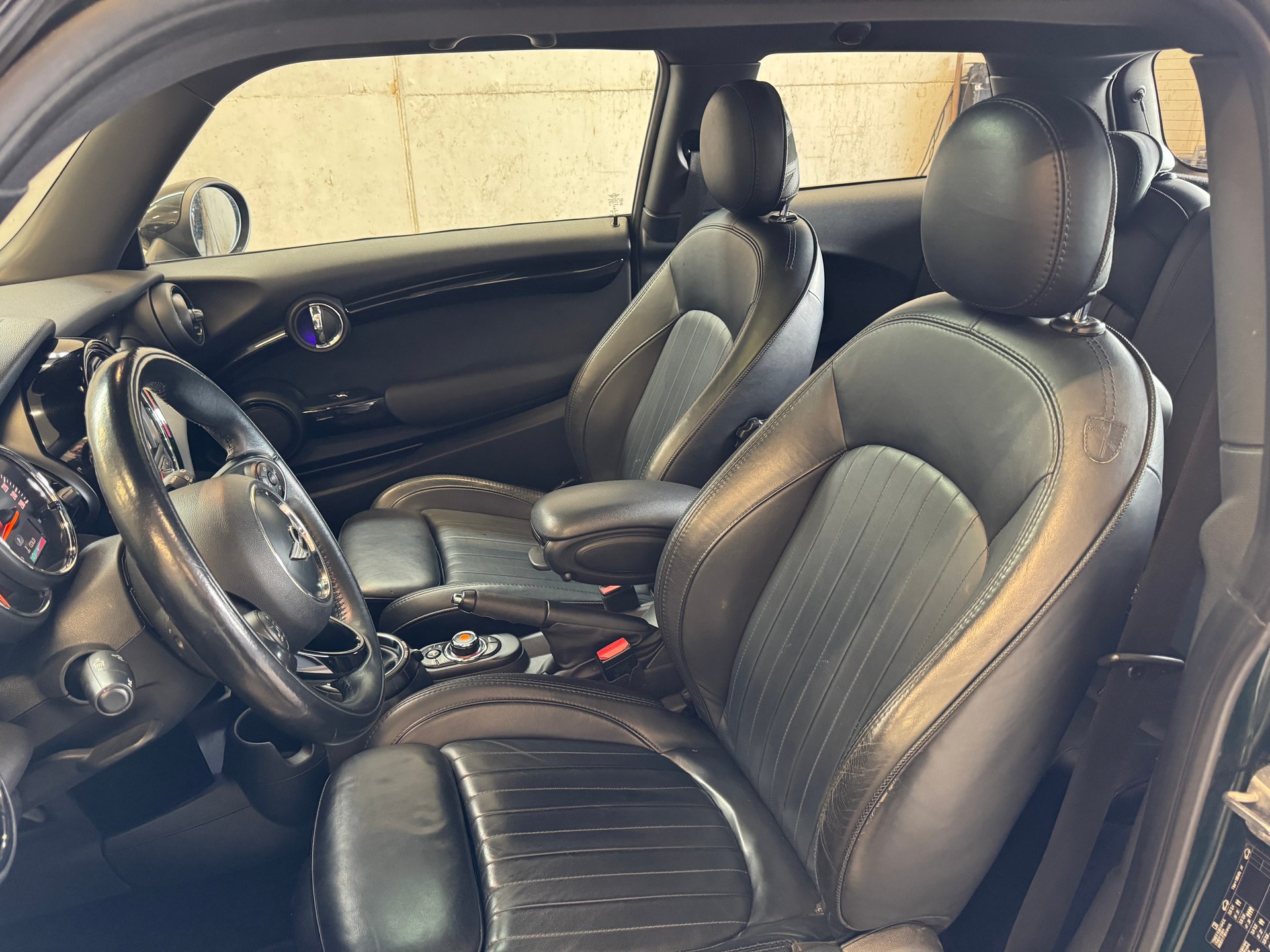MINI Cooper Steptronic-image-6