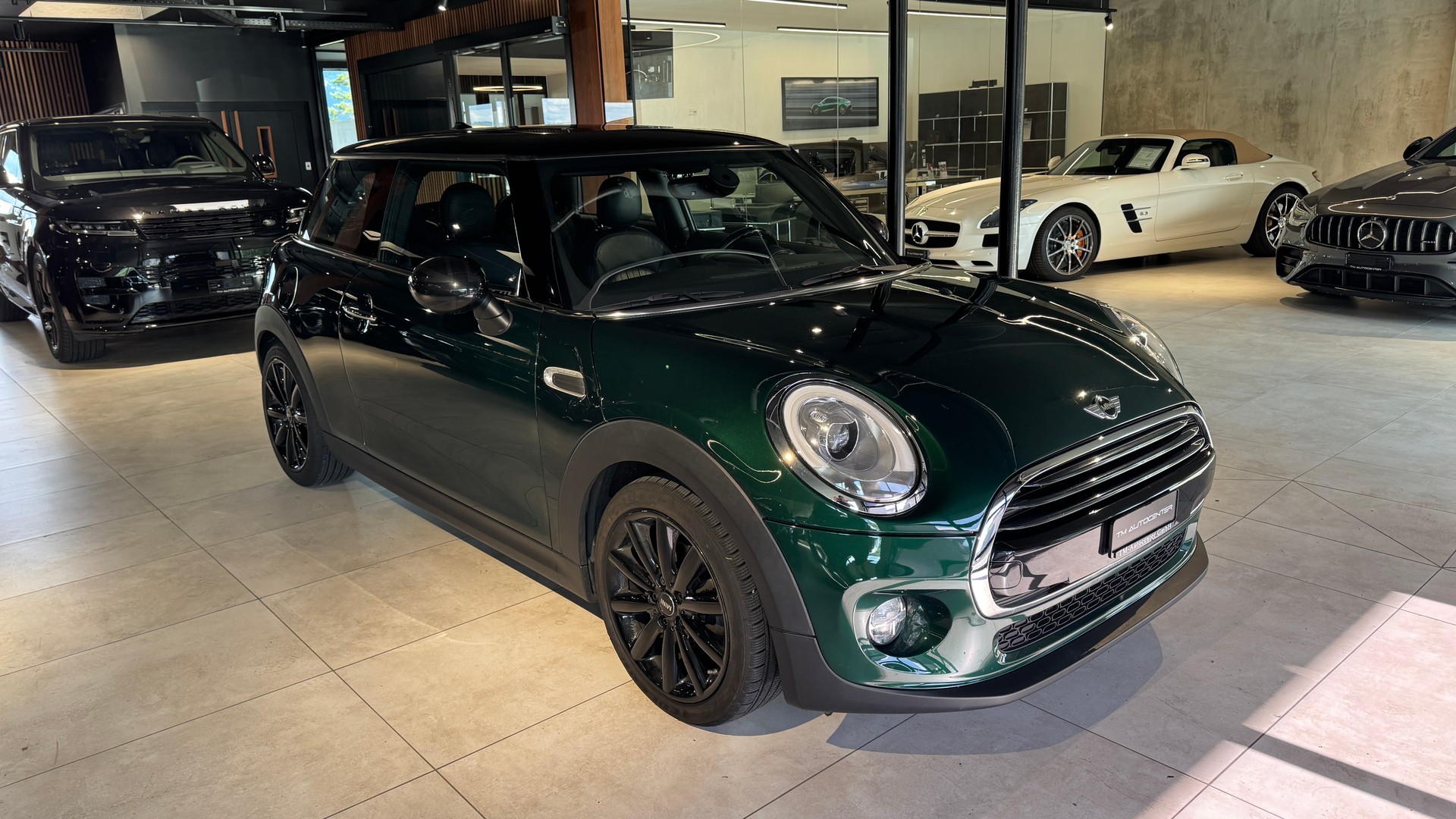 MINI Cooper Steptronic-image-1